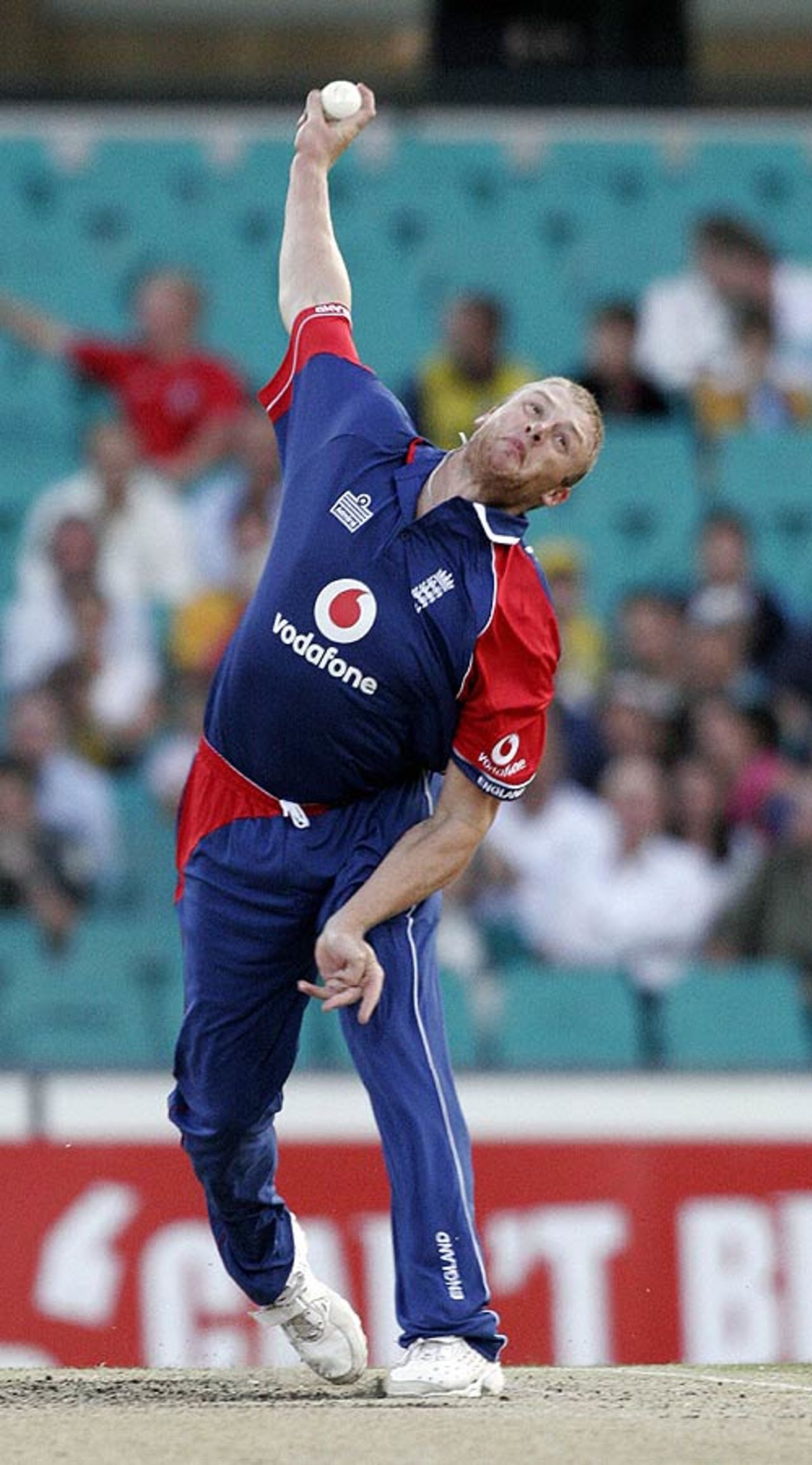 Andrew Flintoff sends down a delivery during his opening spell, Australia v England, Only Twenty20, Sydney, January 9, 2007