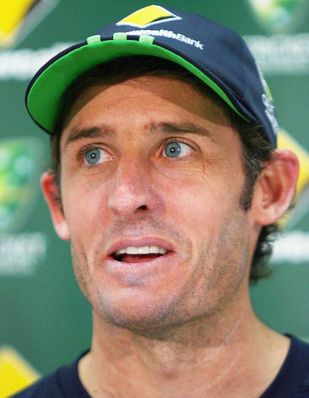 Michael Hussey fields questions from the media ahead of the first ODI against England, Melbourne, January 11, 2007