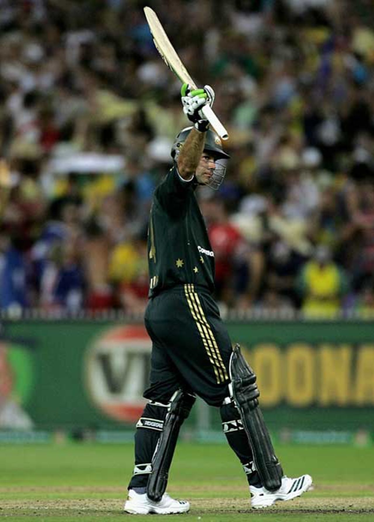 Ricky Ponting reaches his half-century, Australia v England, Commonwealth Bank Series, 1st Match, Melbourne, January 12, 2007