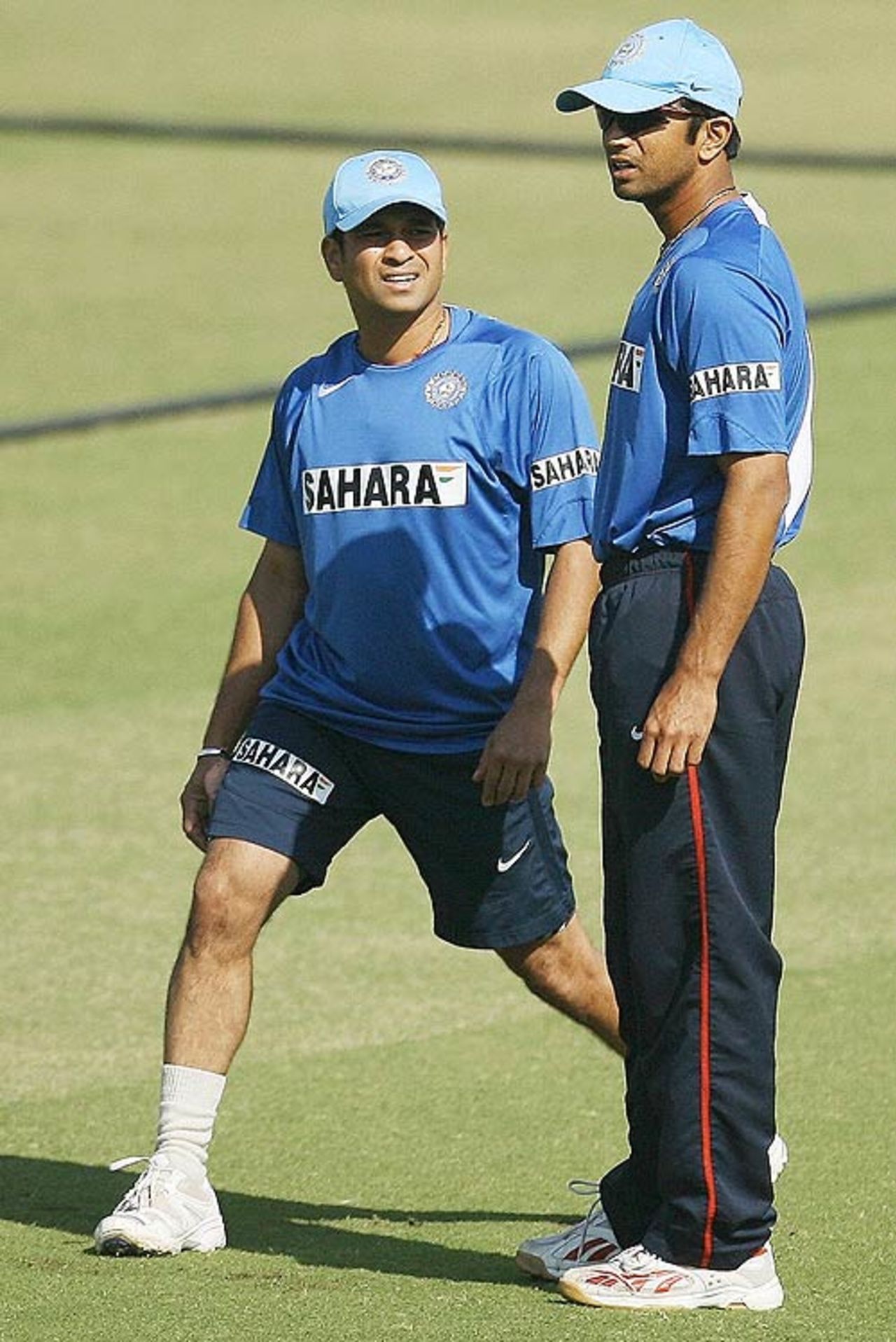 Sachin Tendulkar and Rahul Dravid prepare for the first of eight home ODIs, Nagpur, January 20, 2007