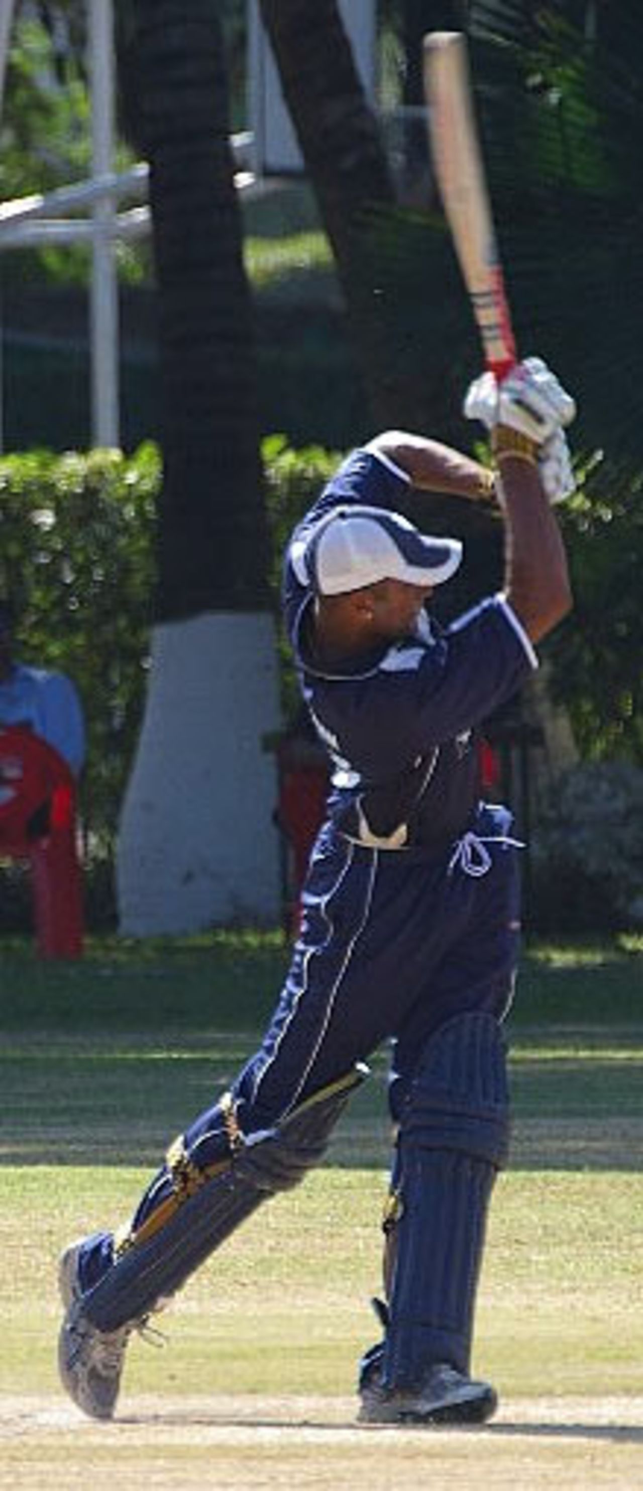 Ryan Watson hits over the top, Canada v Scotland, ICC Tri Series, Mombasa, January 18, 2007