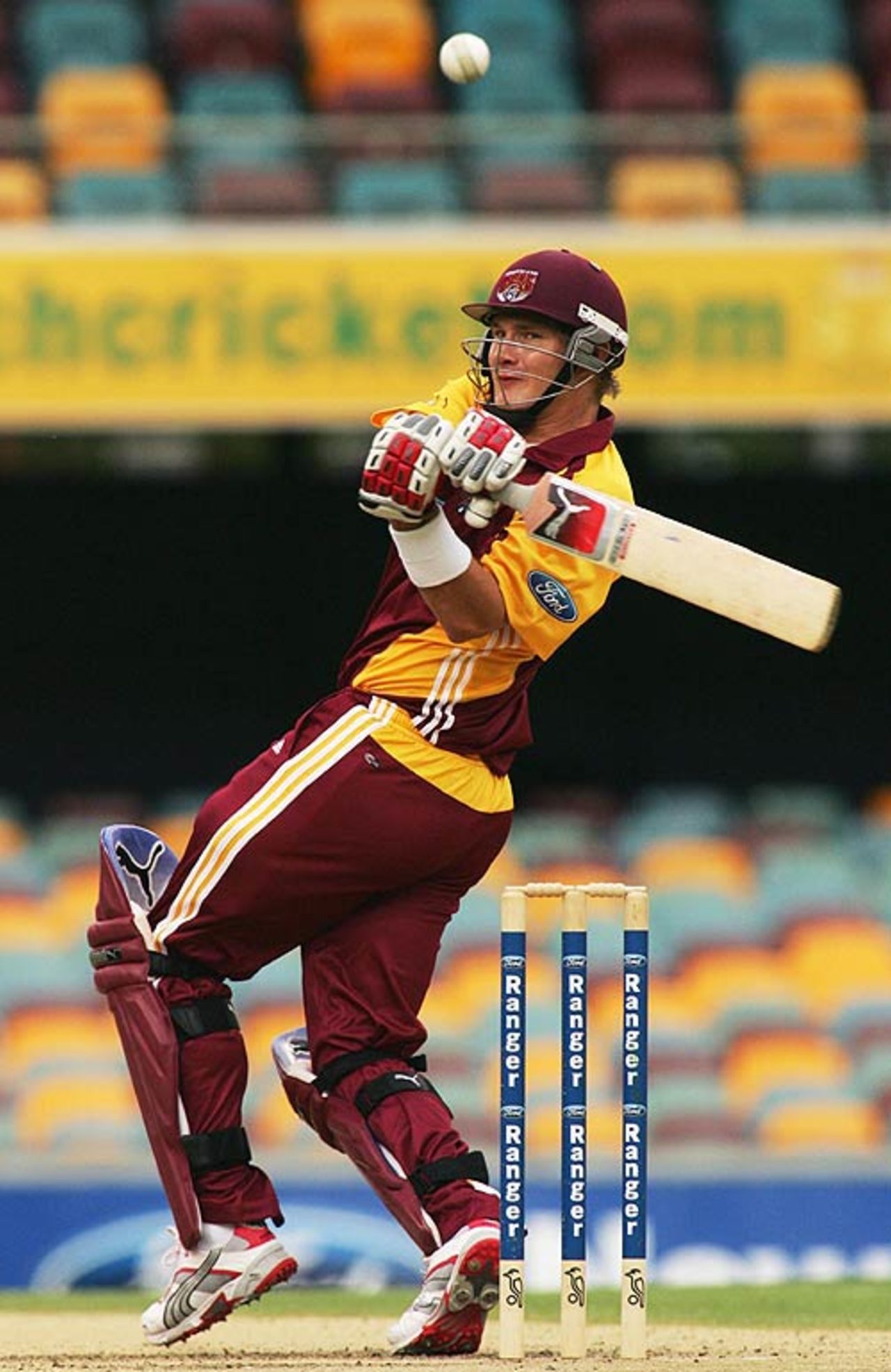 Shane Watson plays a pull during his return to domestic cricket, Queensland v Western Australia, Ford Ranger Cup, Brisbane, January 25, 2007