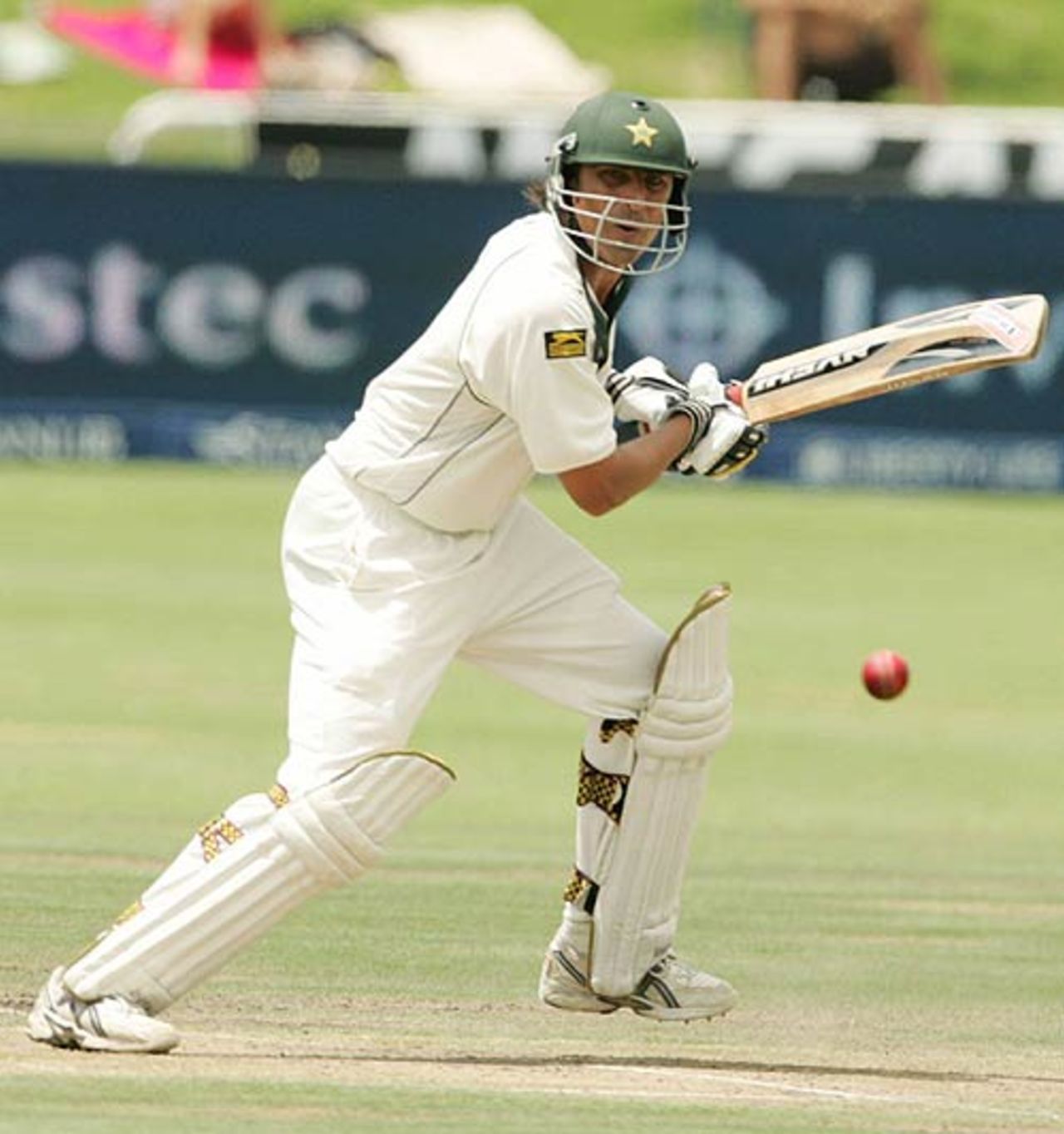 Younis Khan drives, South Africa v Pakistan, 3rd Test, Cape Town, January 26, 2007