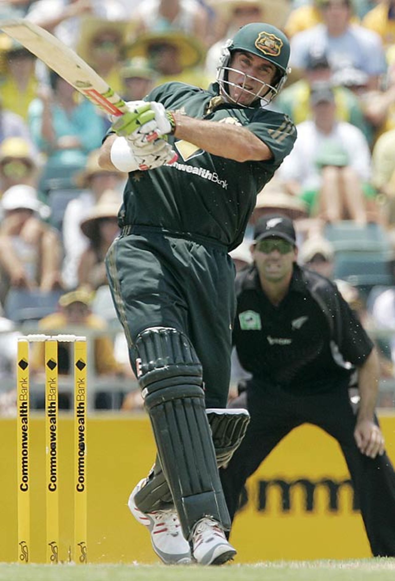 Matthew Hayden pulls during his century, Australia v New Zealand, CB Series, 8th match, Perth, January 28, 2007