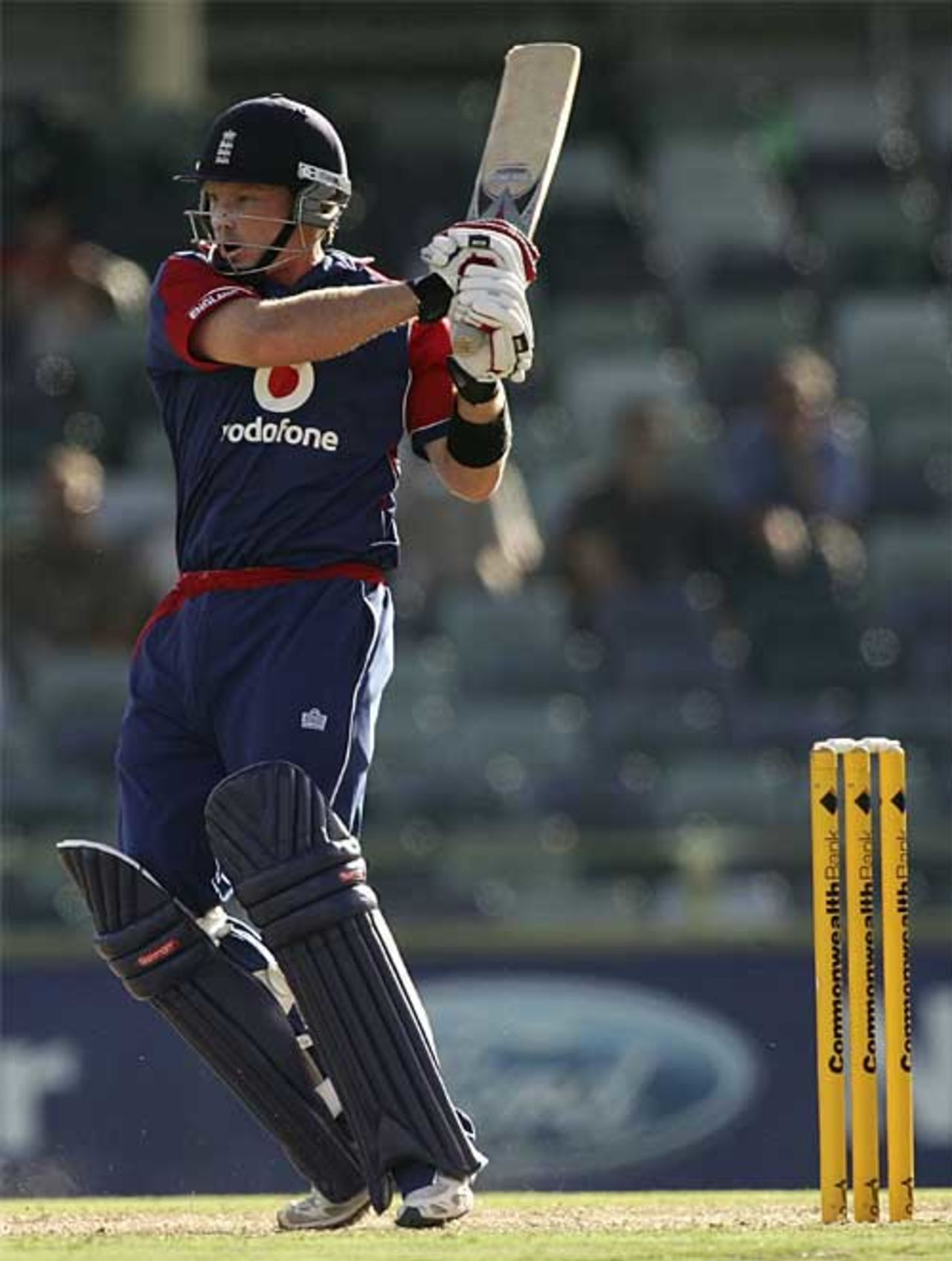 Ian Bell made 31 before falling to Jeetan Patel,  England v New Zealand, CB Series, Perth, January 30, 2007