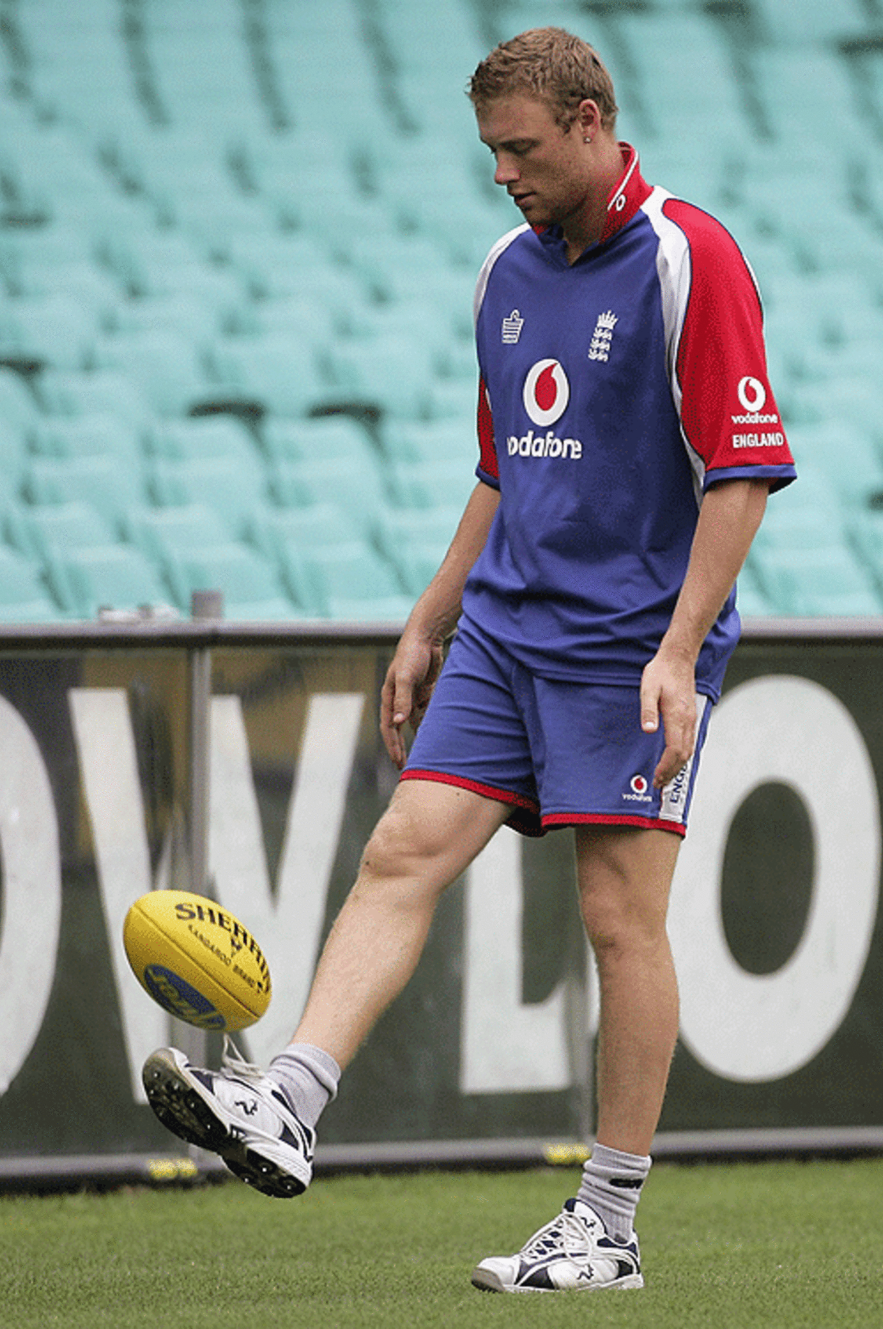 Andrew Flintoff's woes as England captain continue with key players still injured, Sydney Cricket Ground, February 1, 2007