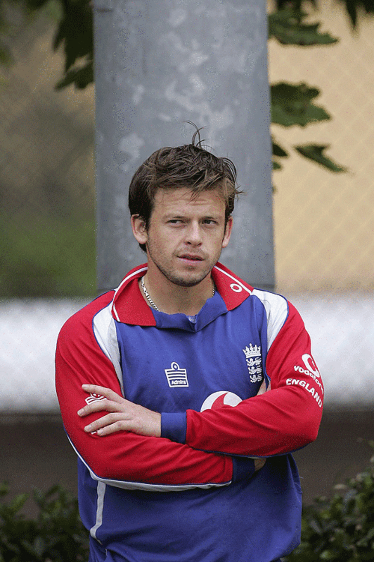 Riddle me this, riddle me that...Ed Joyce watches England practice, Sydney Cricket Ground, February 1, 2007