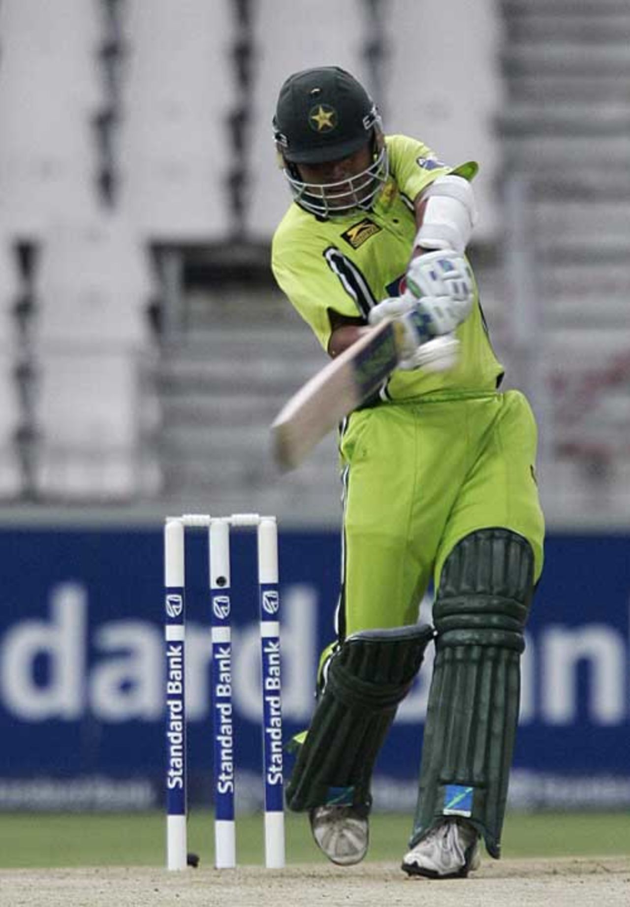 Kamran Akmal started brightly but fell for 21, South Africa v Pakistan, Twenty20, Johannesburg, February 2, 2007