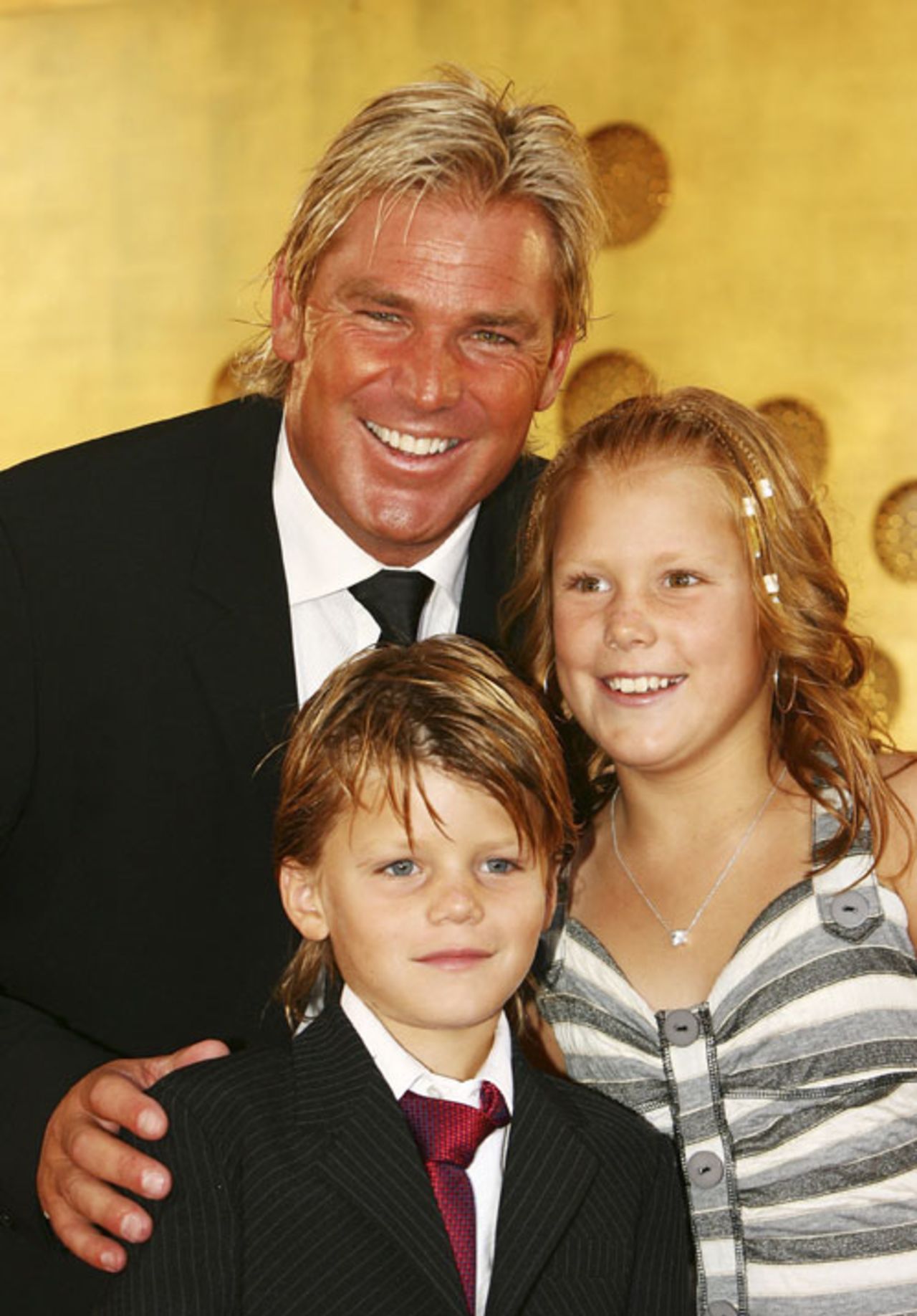 Shane Warne and his children at the Allan Border Medal awards, Melbourne, February 5, 2007