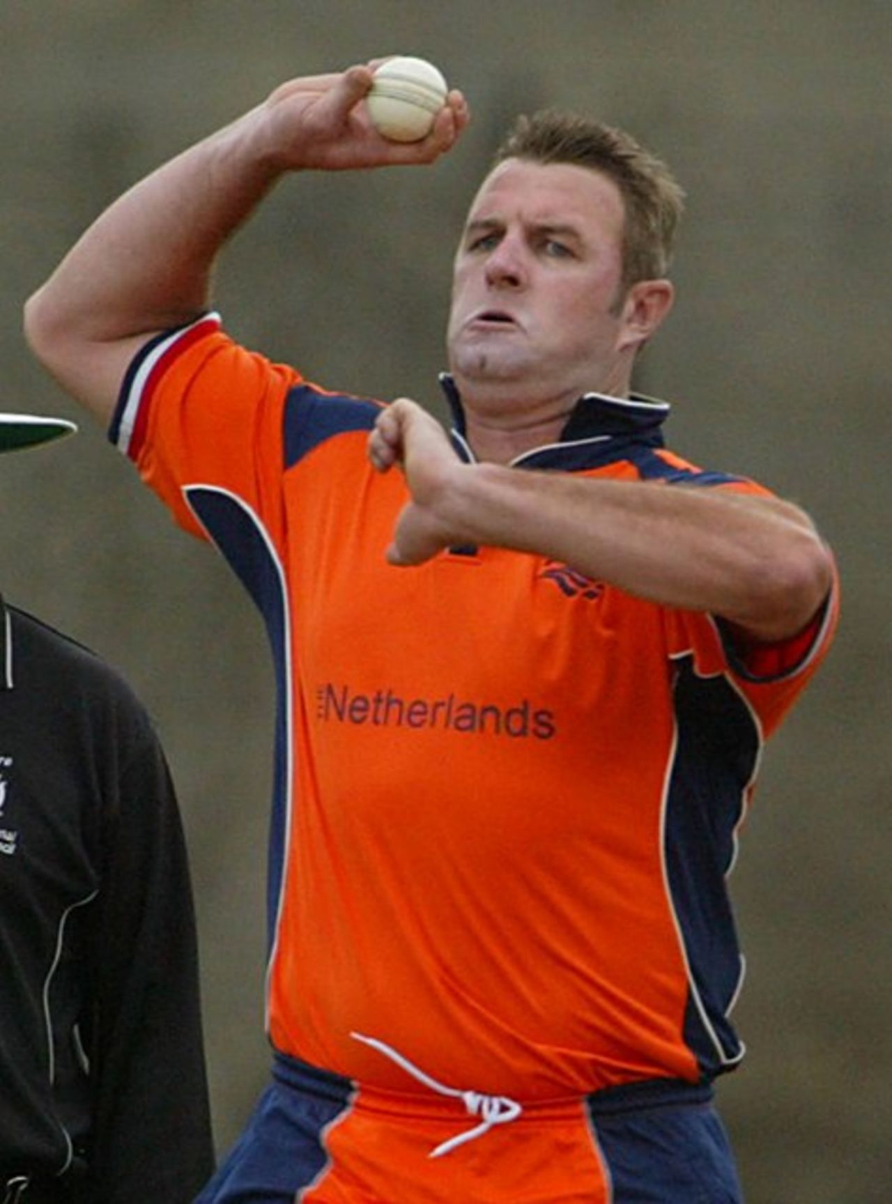 Netherlands fast bowler, Darren Reekers, in action during the ICC World Cricket League Division 1 against  Ireland at the Nairobi Gymkhana  Club in Nairobi, Monday, Feb. 5, 2007