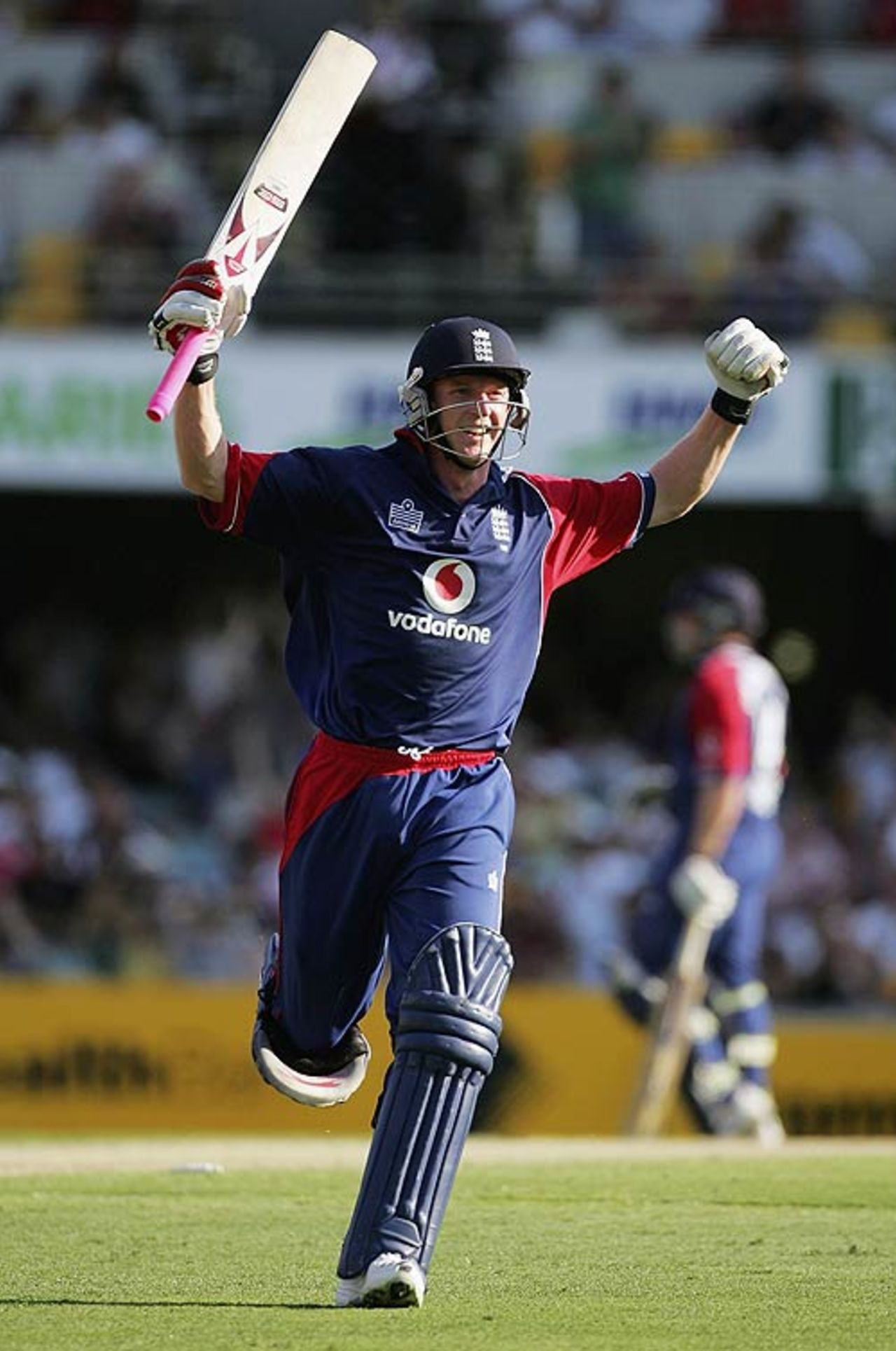 Paul Collingwood reaches his third one-day century, England v New Zealand, CB Series, 12th match, Brisbane, February 6, 2007