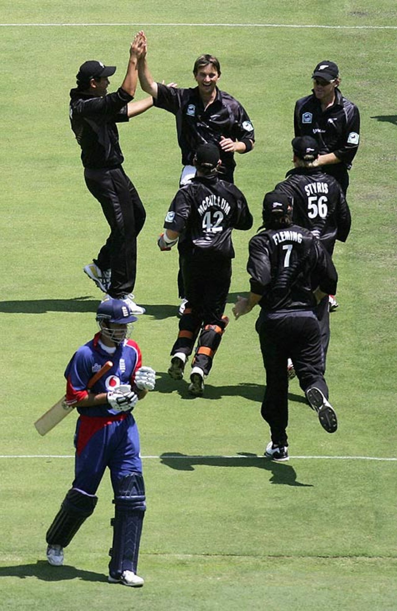 New Zealand are ecstatic as Michael Vaughan falls to Shane Bond for 0, England v New Zealand, CB Series, 12th match, Brisbane, February 6, 2007