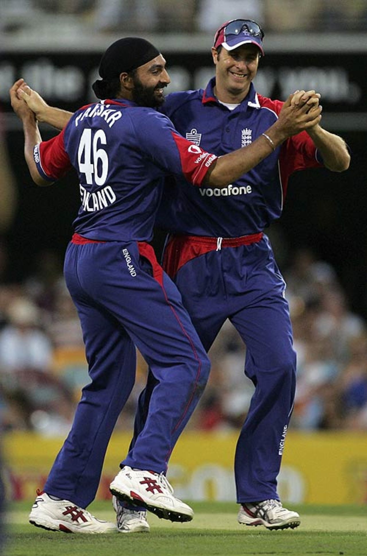 Monty Panesar restored some order for England with the wicket of Lou Vincent, England v New Zealand, CB Series, 12th match, Brisbane, February 6, 2007