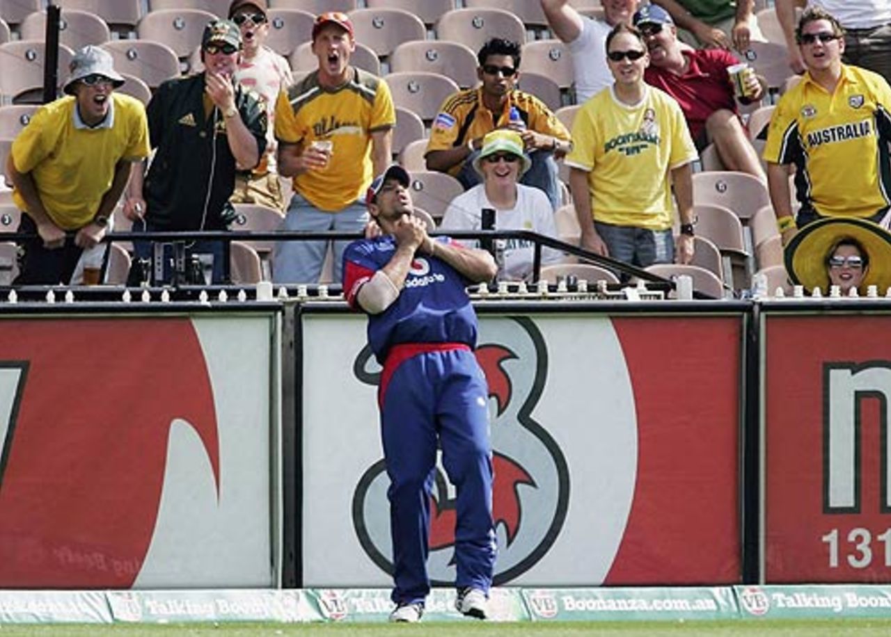 Sajid Mahmood holds his nerve to take a steepling catch off Matthew Hayden, Australia v England, first CB Series final, Melbourne, February 9, 2007