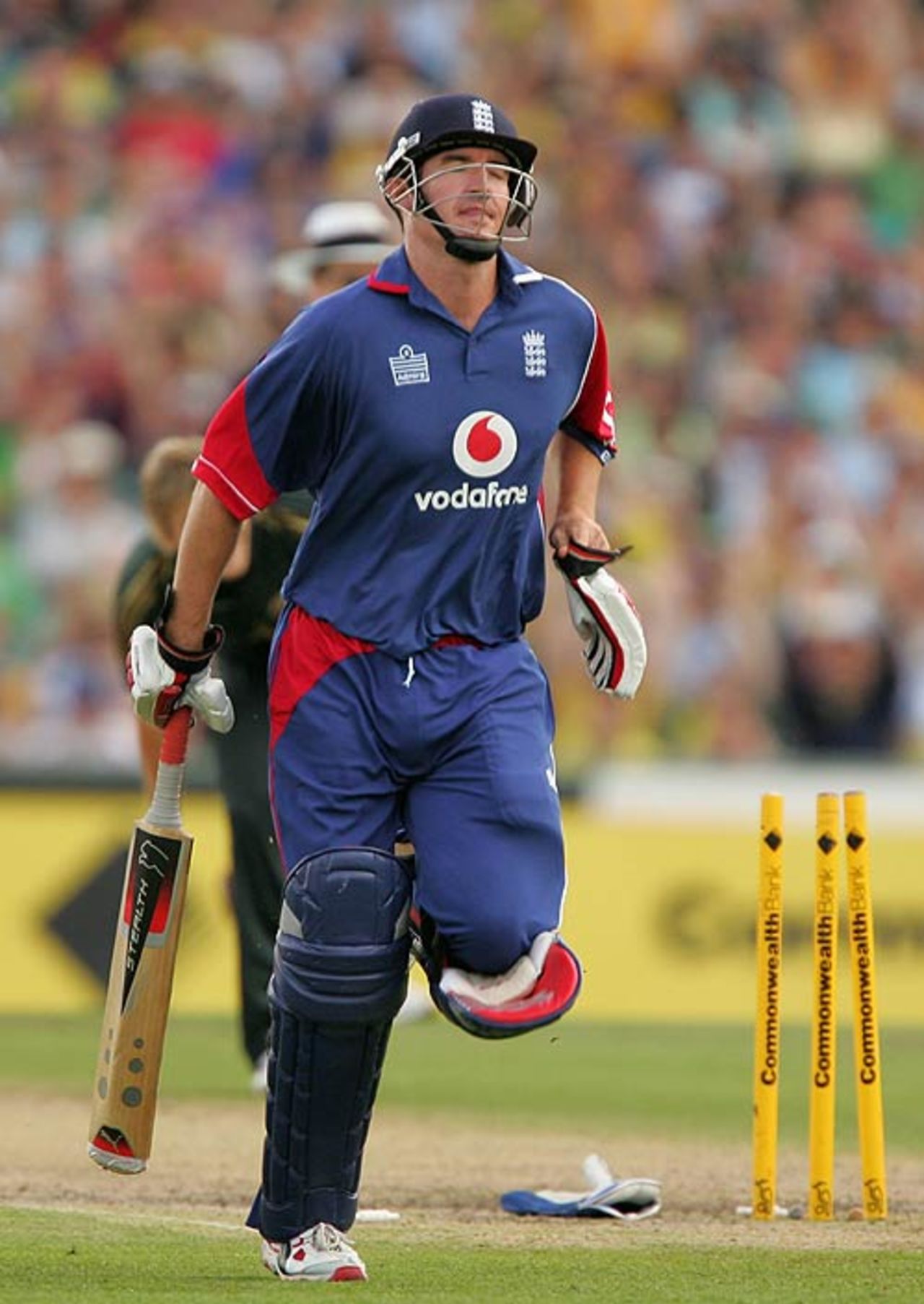 Mal Loye grimaces as he is run out for 45, Australia v England, CB Series, 2nd final, Sydney, February 11, 2007