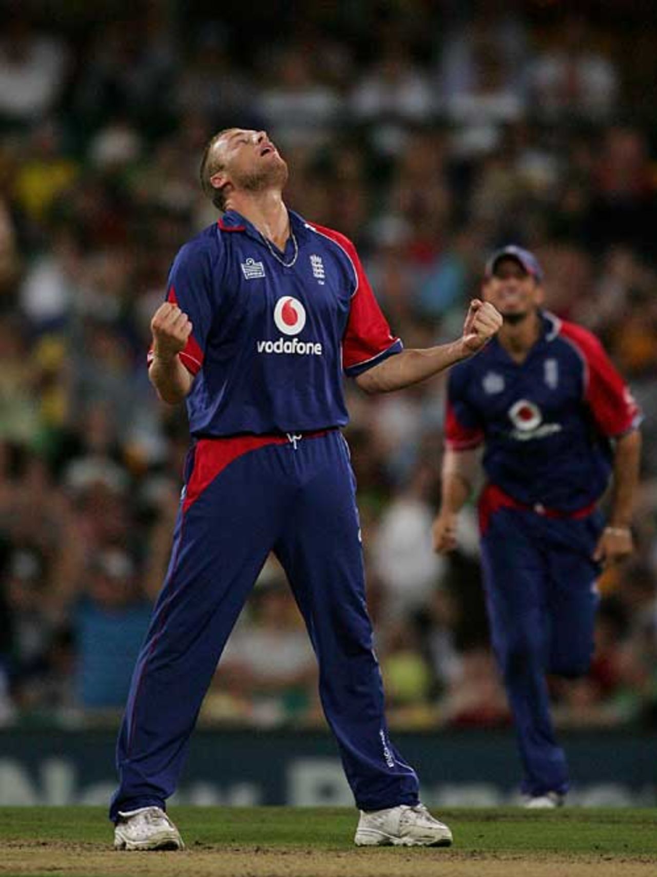 Andrew Flintoff looks to the heavens after Michael Hussey's wicket, Australia v England, CB Series, 2nd final, Sydney, February 11, 2007