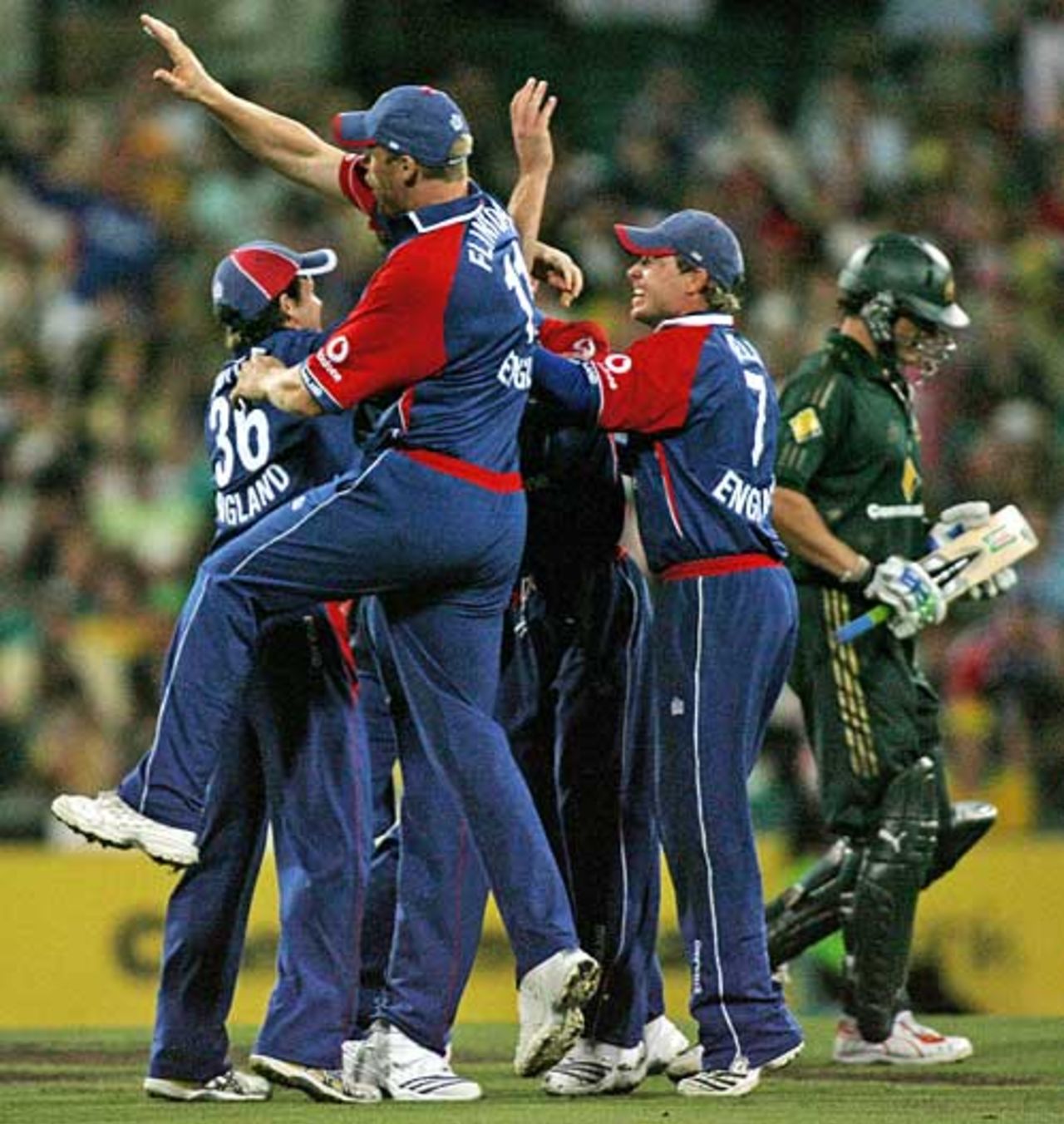 Andrew Flintoff looks to the heavens after Michael Hussey's wicket, Australia v England, CB Series, 2nd final, Sydney, February 11, 2007