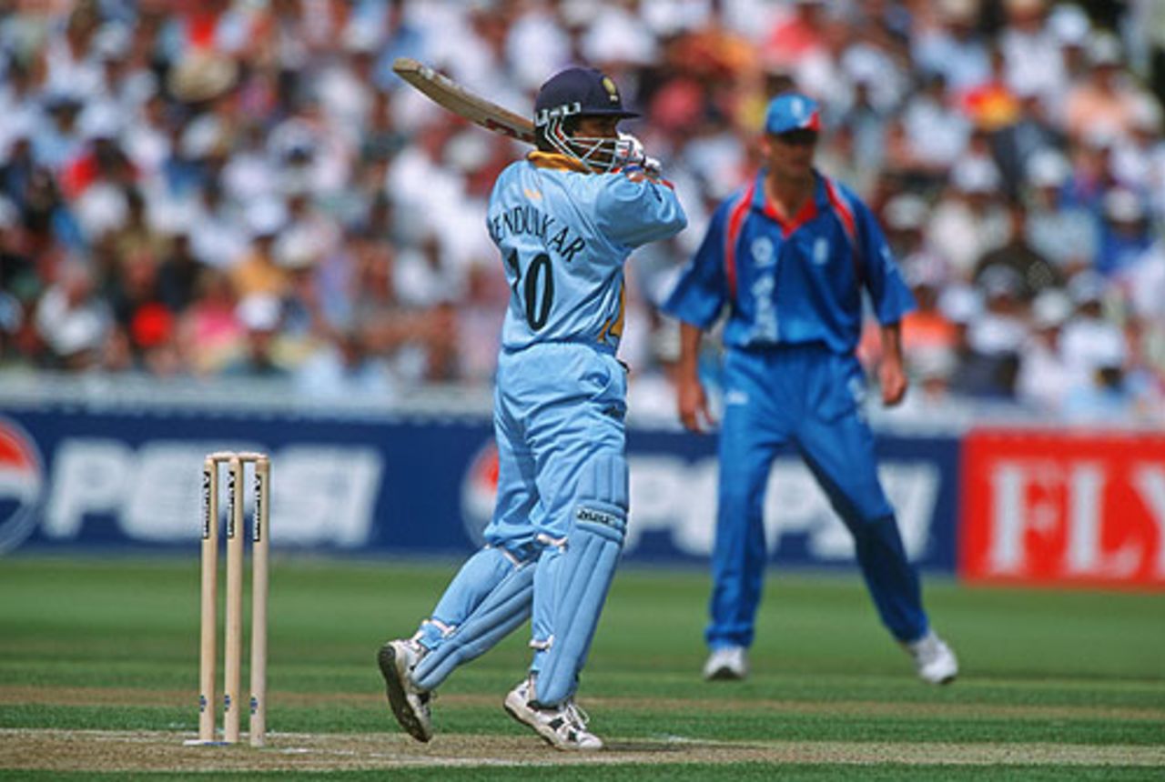 Sachin Tendulkar cuts square during his innings of 22, 25th match: India v Pakistan, World Cup, Birmingham, May 30, 1999