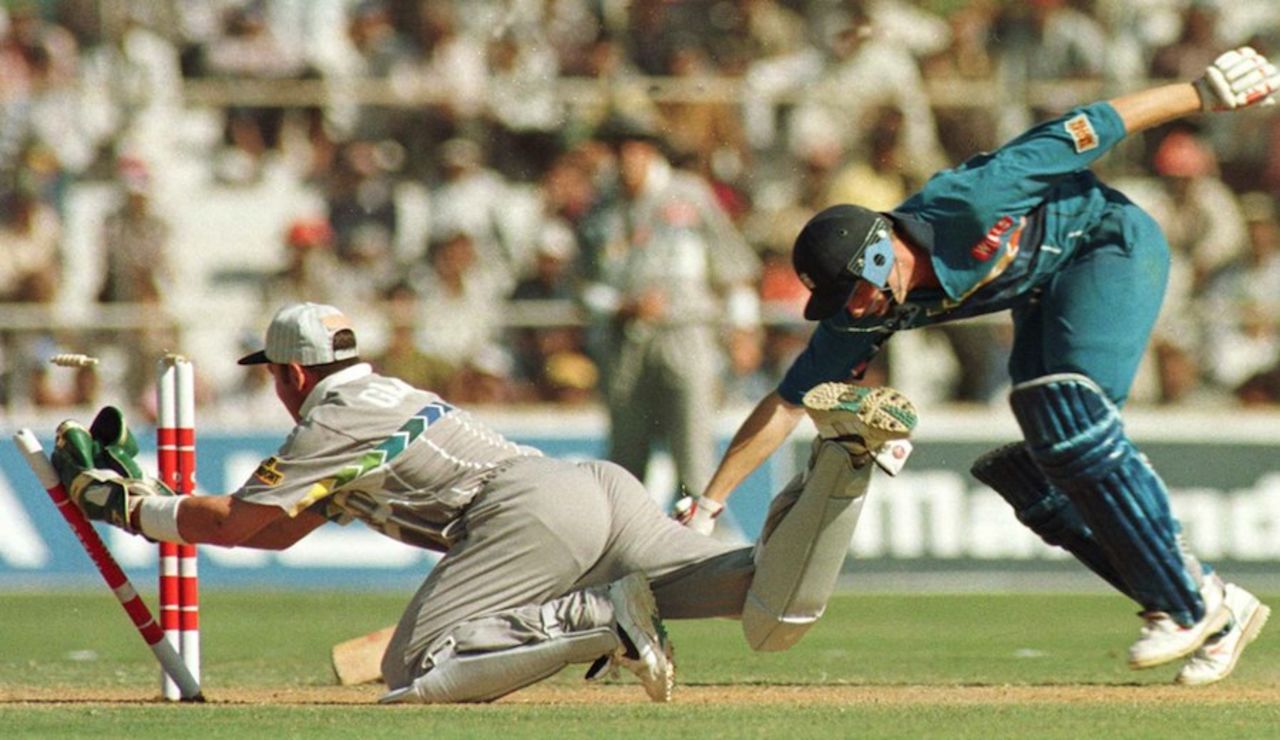 Lee Germon runs out Michael Atherton who was acting as a runner for Graeme Hick, New Zealand v England, 1st match, Ahmedabad, February 14, 1996