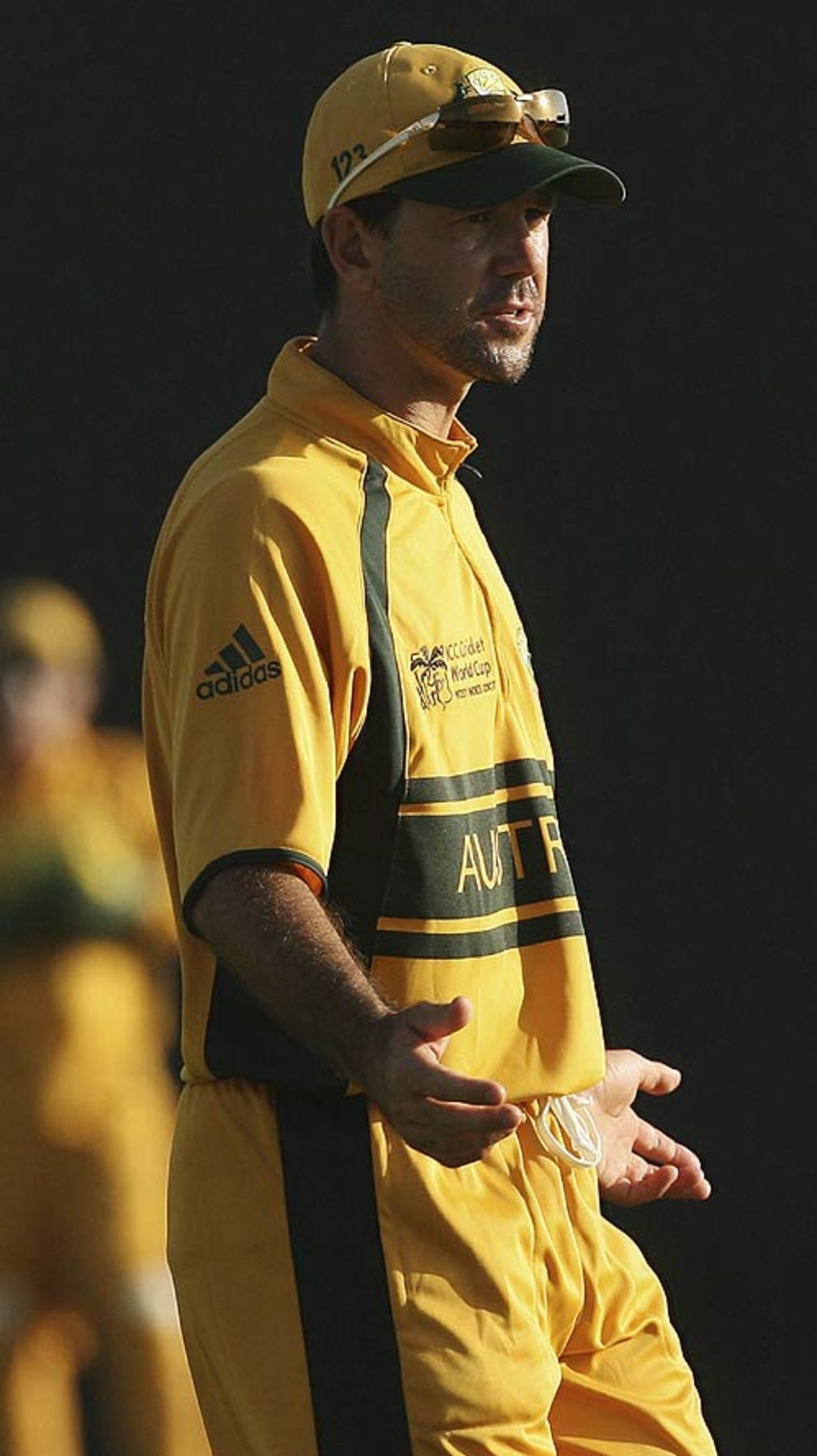 Ricky Ponting sets his field, Australia v Zimbabwe, World Cup warm up, Arnos Vale, St Vincent, March 6, 2007