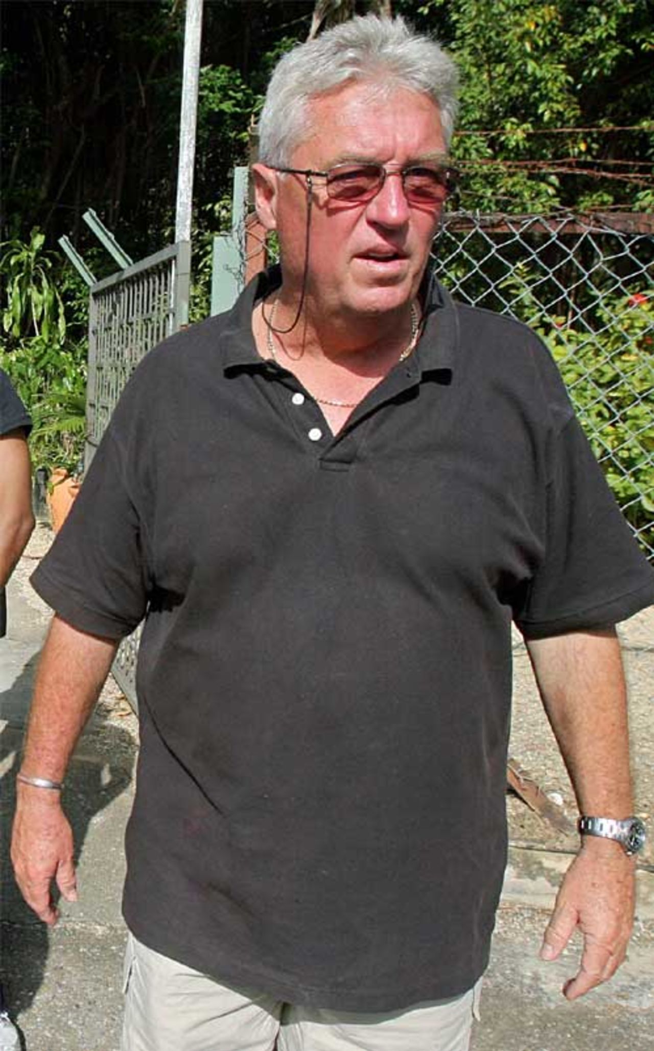 Pakistan's coach Bob Woolmer was one of the 150 evacuees as fire hit the players' hotel, Port of Spain, 7 March 2007