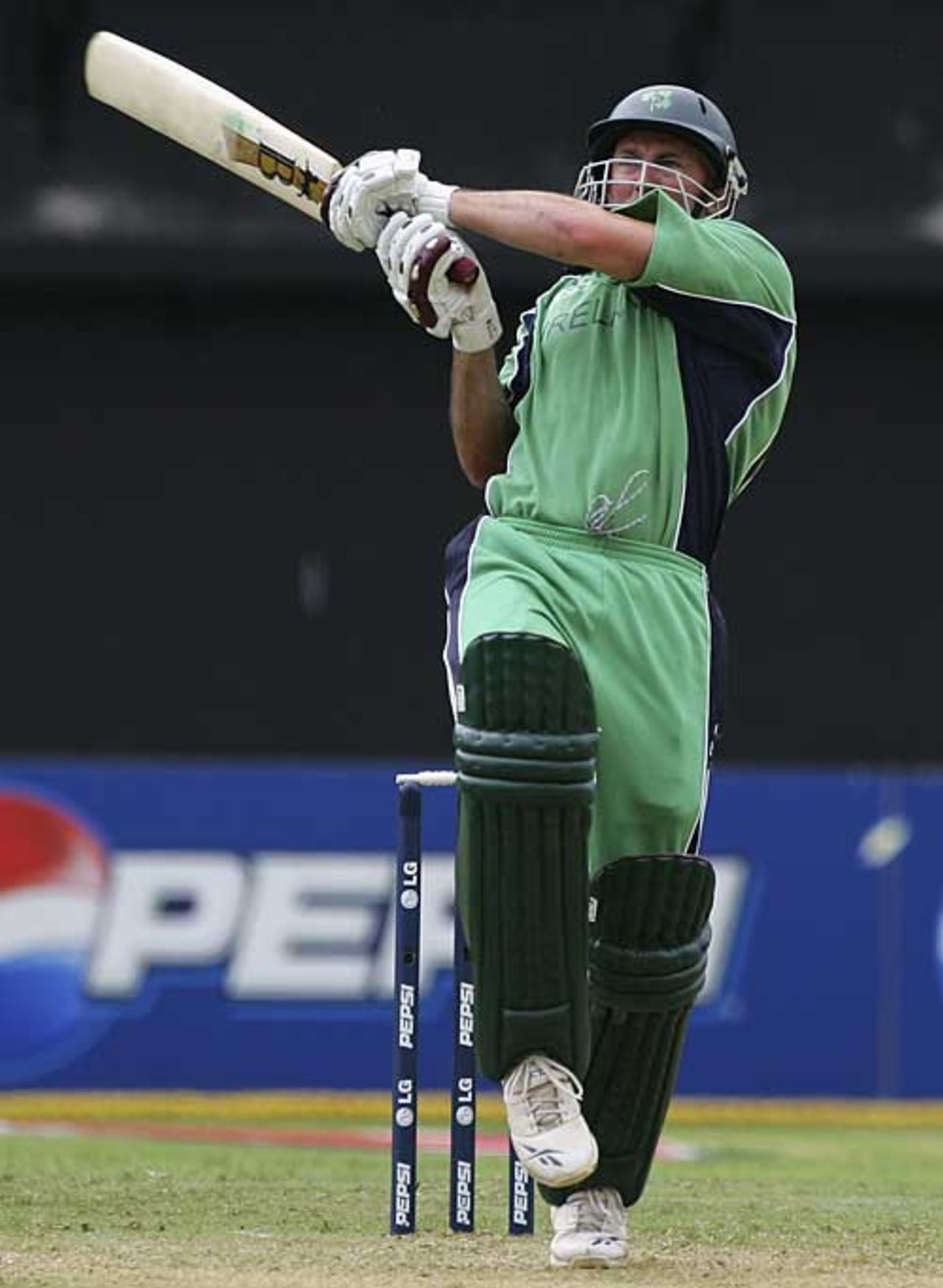 Jeremy Bray pulls hard as he holds Ireland's innings together, Ireland v Zimbabwe, Group D, World Cup, Kingston, March 15, 2007