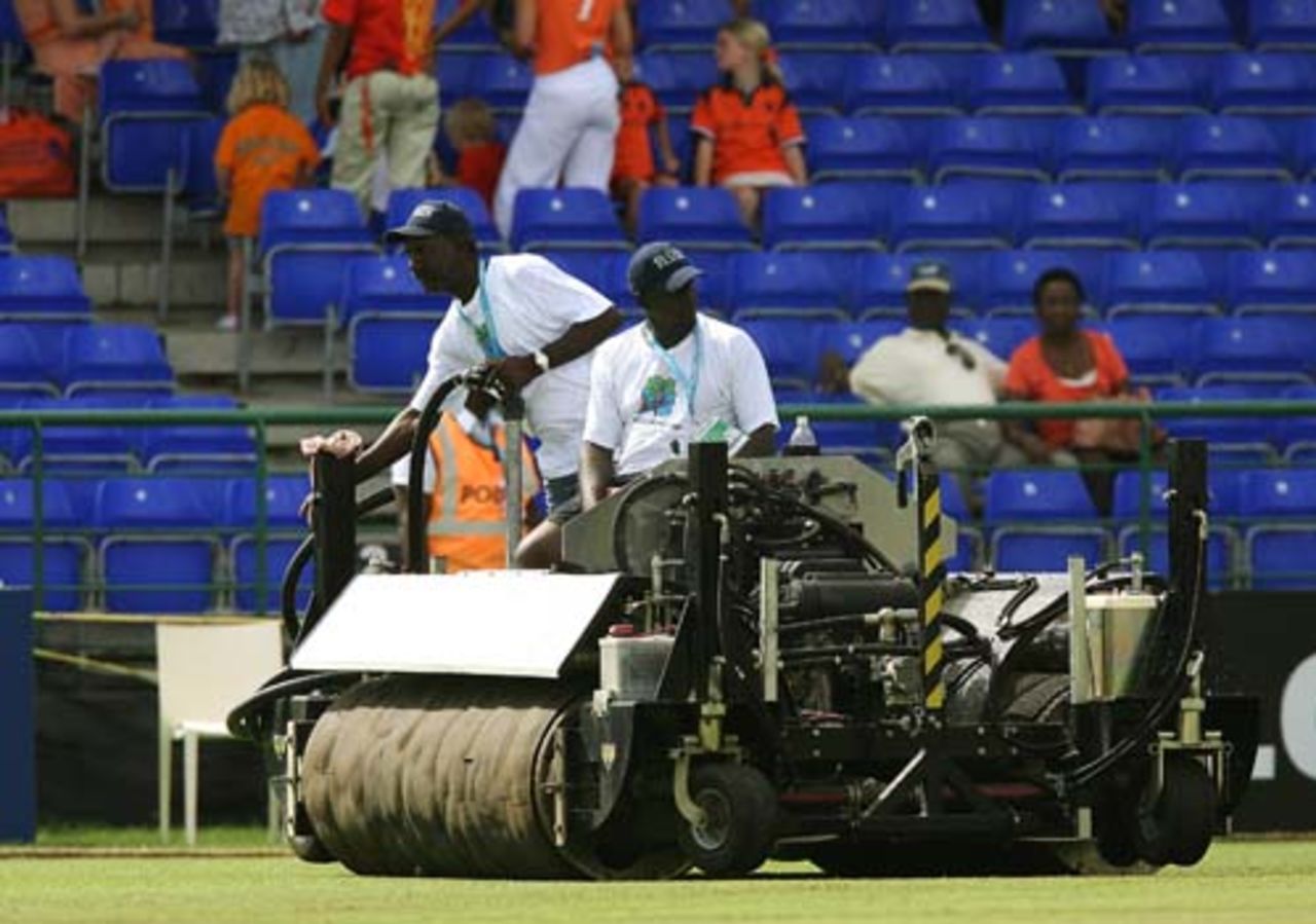 The groundstaff use the super-sopper to dry the outfield, Netherlands v South Africa, Group A, Bassetere, March 16, 2007