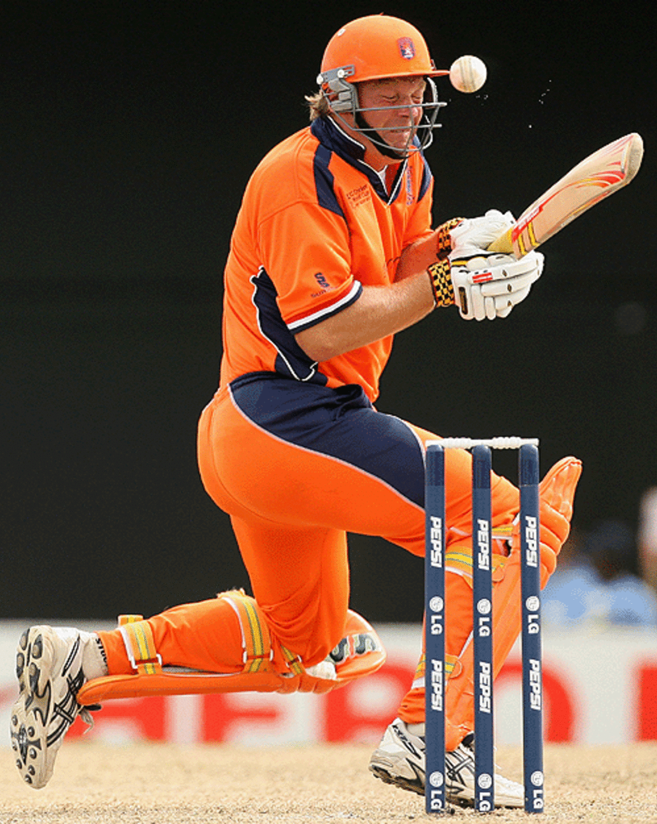 Tim de Leede tries to avoid a bouncer, Australia v Netherlands, Group A, St Kitts, March 18, 2007