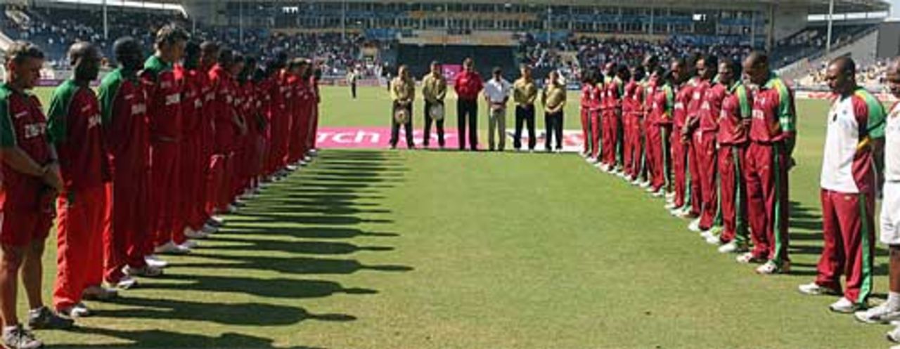 Zimbabwe and West Indies observe a minute's silence in memory of Bob Woolmer, West Indies v Zimbabwe, Group D , Jamaica, March 19, 2007