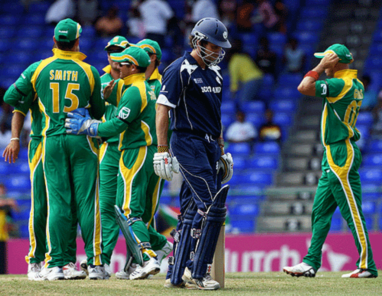 Fraser Watts makes his way back to the pavilion after being dismissed by Charl Langeveldt, Scotland v South Africa, Group A, St Kitts, March 20, 2007