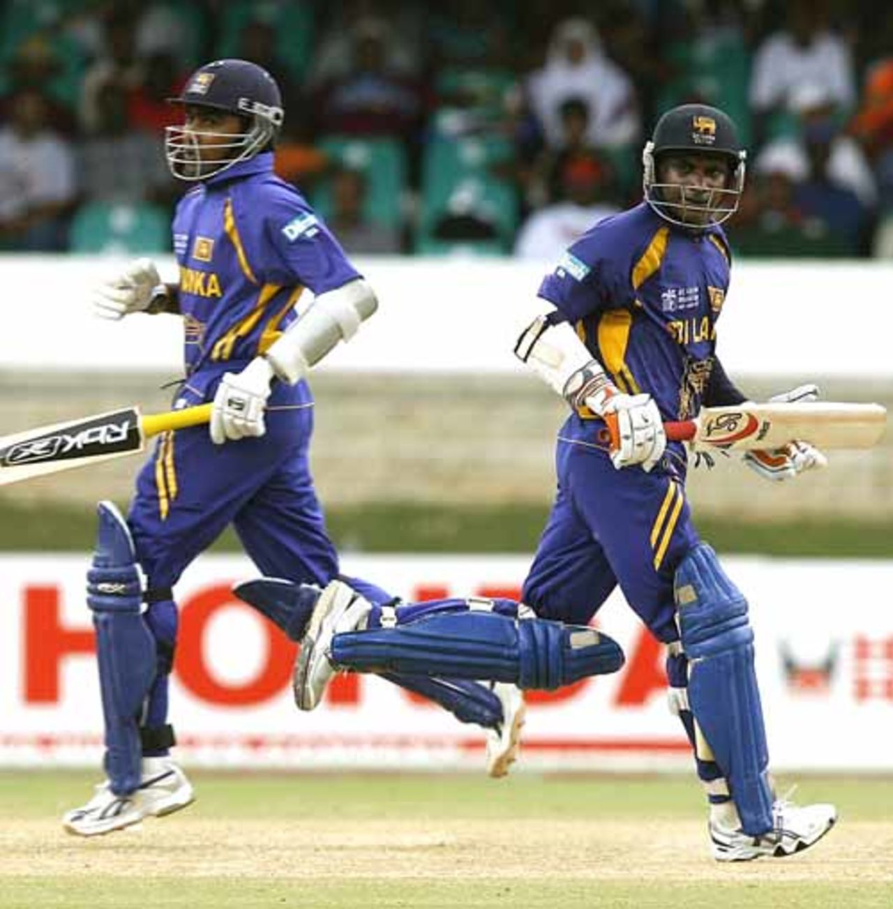 Mahela Jayawardene and Sanath Jayasuriya continued on the rampage after Upul Tharanga's dismissal, Bangladesh v Sri Lanka, Group B, Trinidad, March 21, 2007