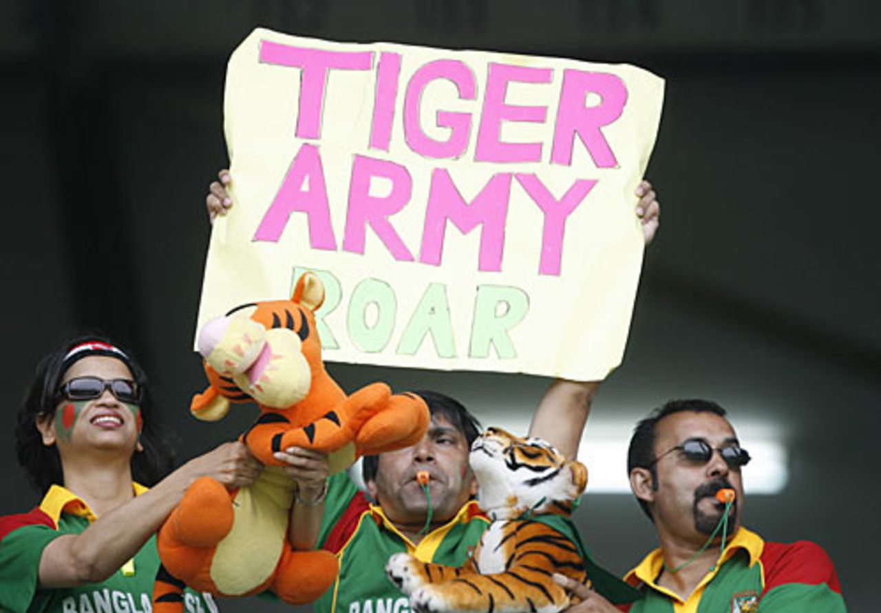 Hear the mighty Banglas roar: Bangladesh's "Tiger Army", Bangladesh v Sri Lanka, Group B, Trinidad, March 21, 2007