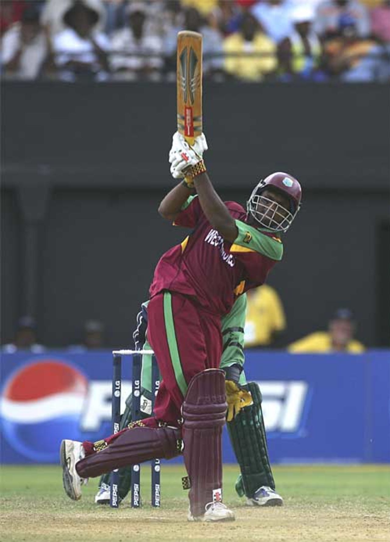 Shivnarine Chanderpaul goes over the top as he takes West Indies towards victory, West Indies v Ireland, Group D, Kingston, March 23, 2007