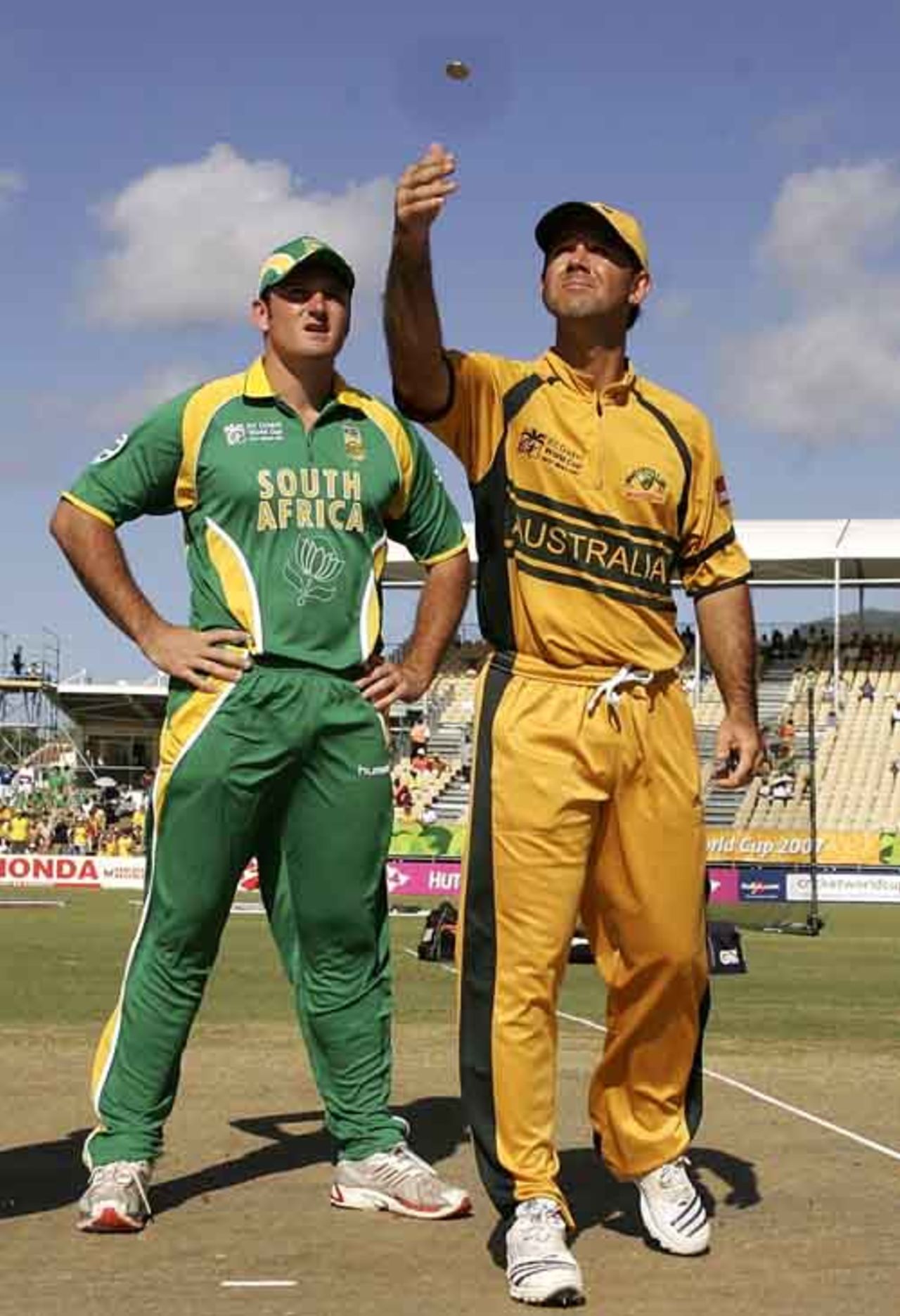 Ricky Ponting and Graeme Smith at the toss, Australia v South Africa, Group A, St Kitts, March 24, 2007