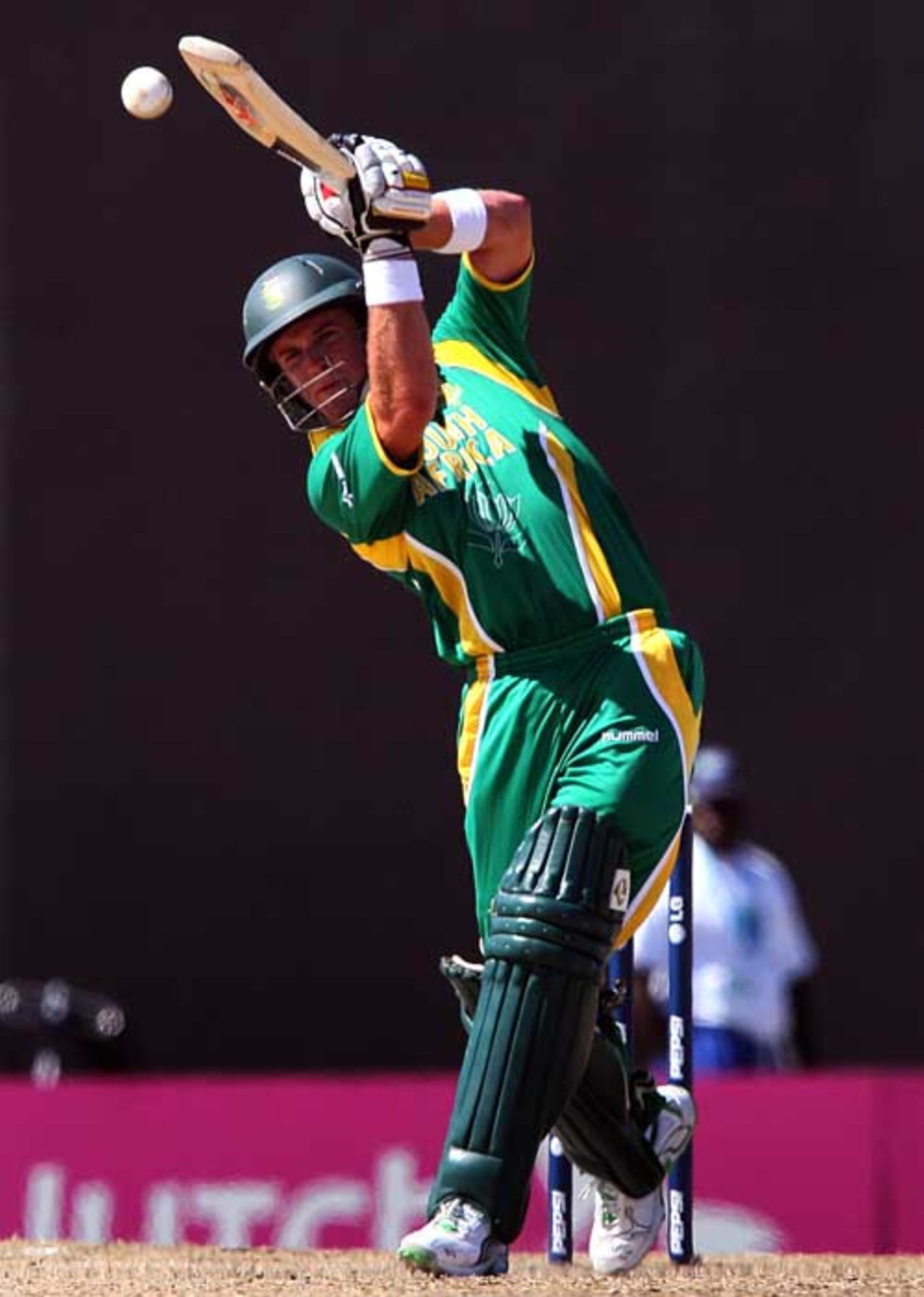 AB de Villiers took the Australian attack to the tune of 92 runs from 70 balls, Group A, St Kitts, March 24, 2007