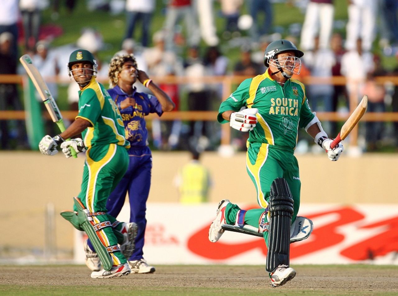 Robin Peterson looks back after hitting the winning runs, South Africa v Sri Lanka, Super Eights, Guyana, March 28, 2007