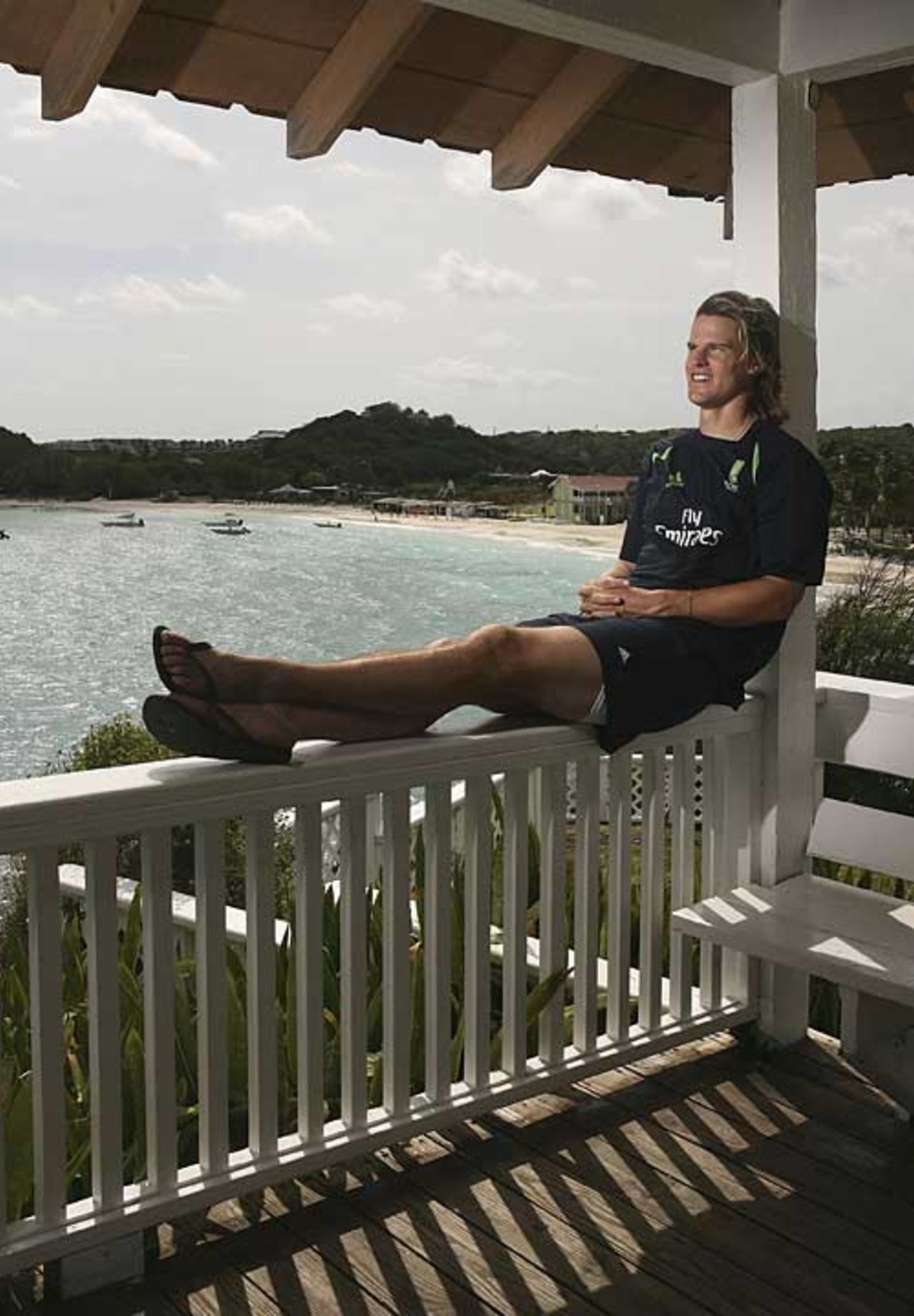 Nathan Bracken relaxes at the Australia team hotel, Antigua, April 1, 2007