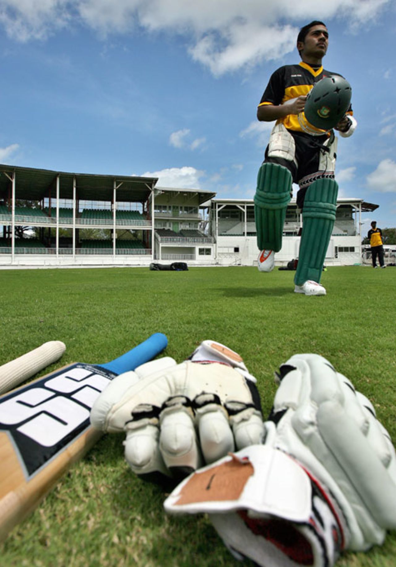 Mushfiqur Rahim gets ready for a net, Antigua, April 1, 2007