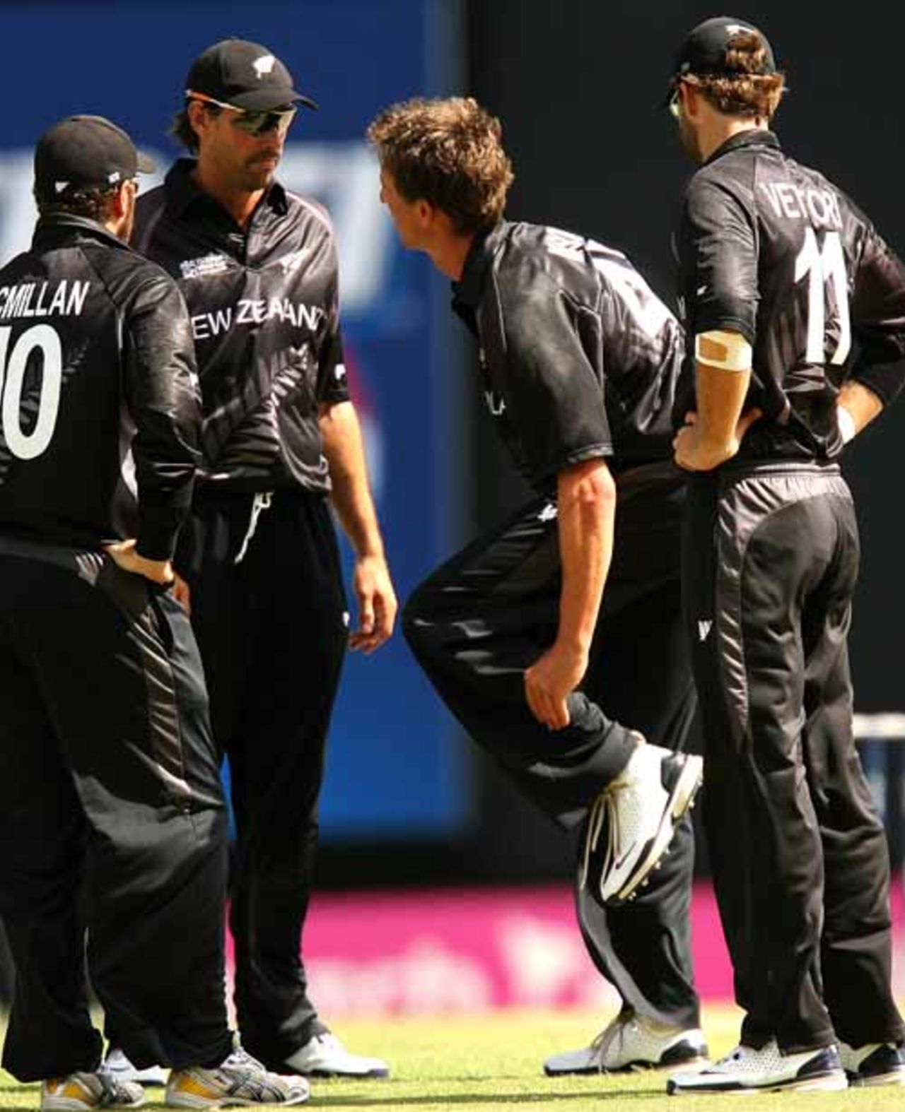 Michael Mason was forced off the field with a pulled calf muscle in the third over, Bangladesh v New Zealand, Super Eights, Antigua, April 2, 2007