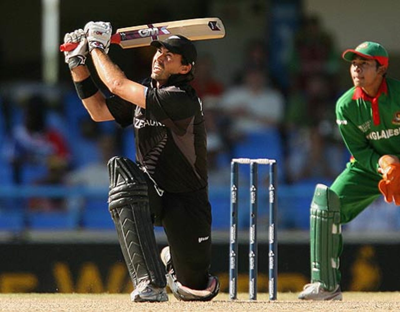 Stephen Fleming sends Saqibul Hasan over the midwicket fence, Bangladesh v New Zealand, Super Eights, Antigua, April 2, 2007