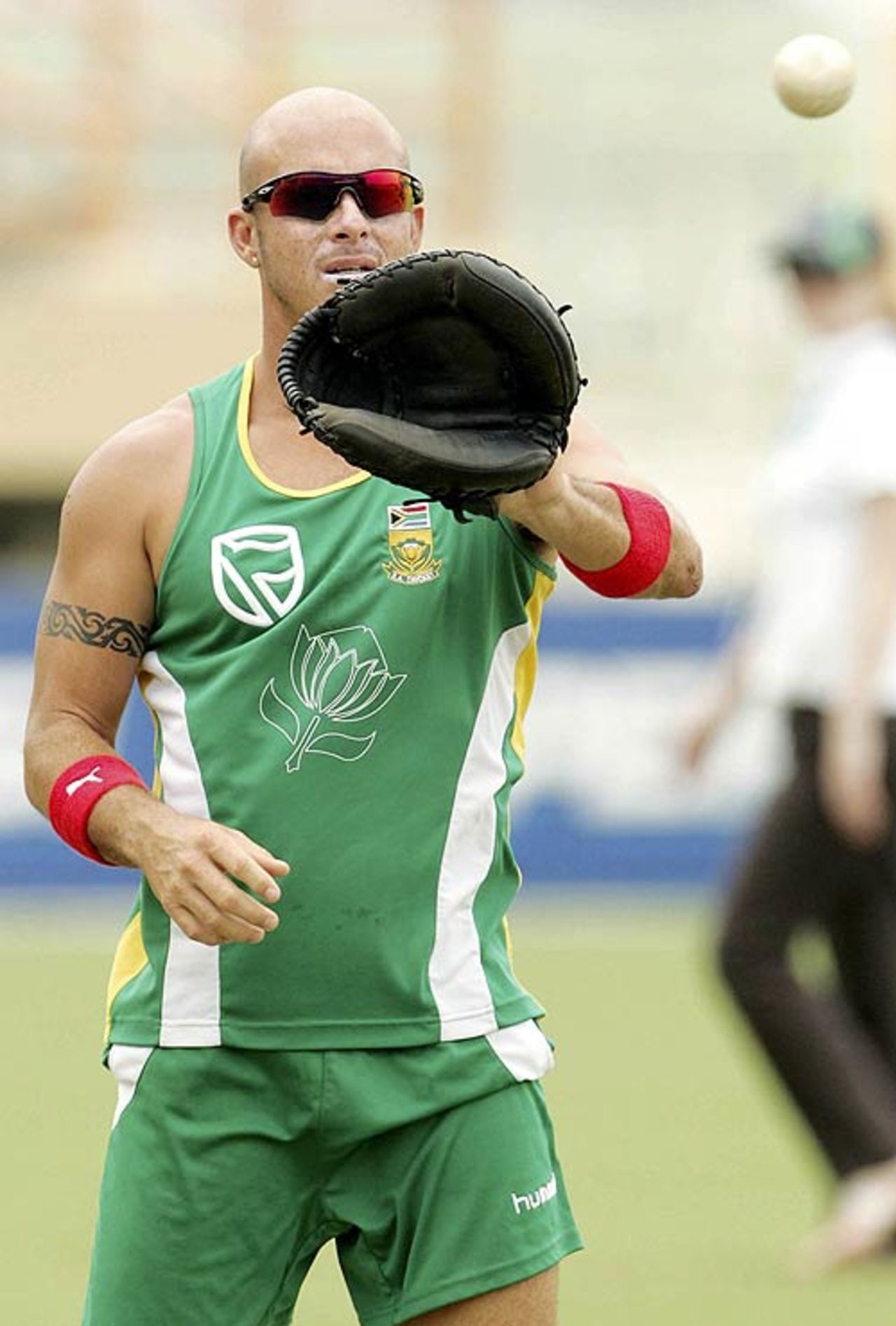Herschelle Gibbs at fielding practice, Guyana, April 2, 2007
