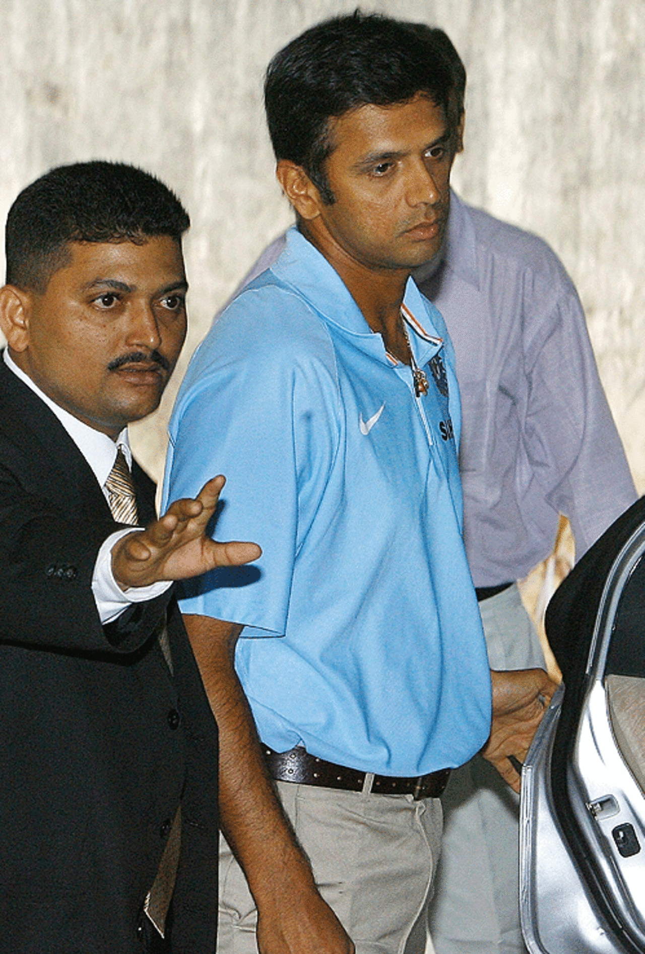 Rahul Dravid arrives at the Wankhede Stadium for the board meeting, Mumbai, April 6, 2007