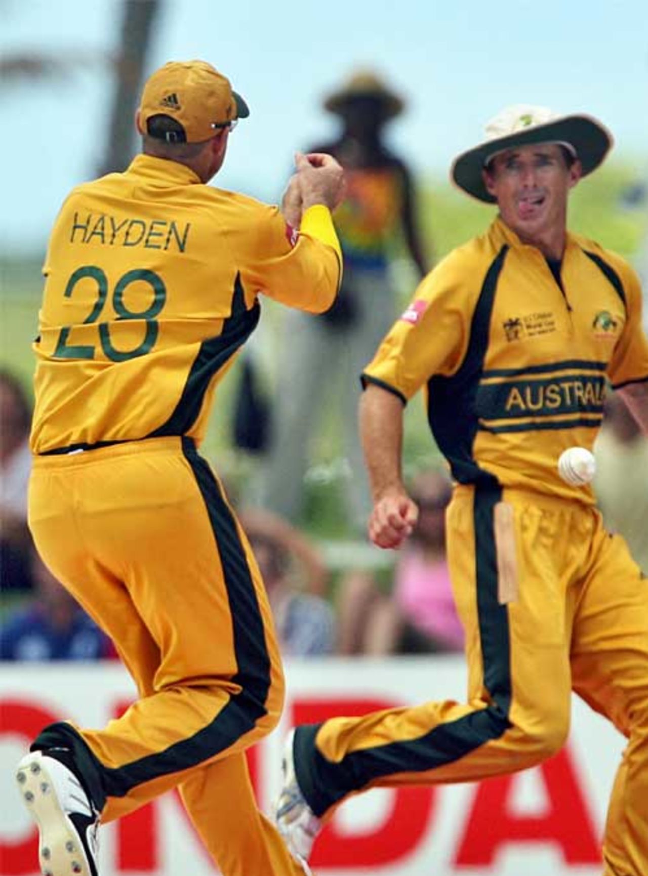 Tongue, but no groove - Brad Hogg watches Matthew Hayden drop Kevin Pietersen, Australia v England, Super Eights, Antigua, April 8, 2007