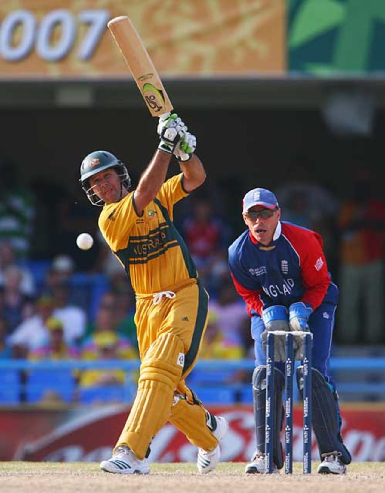 Ricky Ponting guided Australia towards their target, Australia v England, Super Eights, Antigua, April 8, 2007