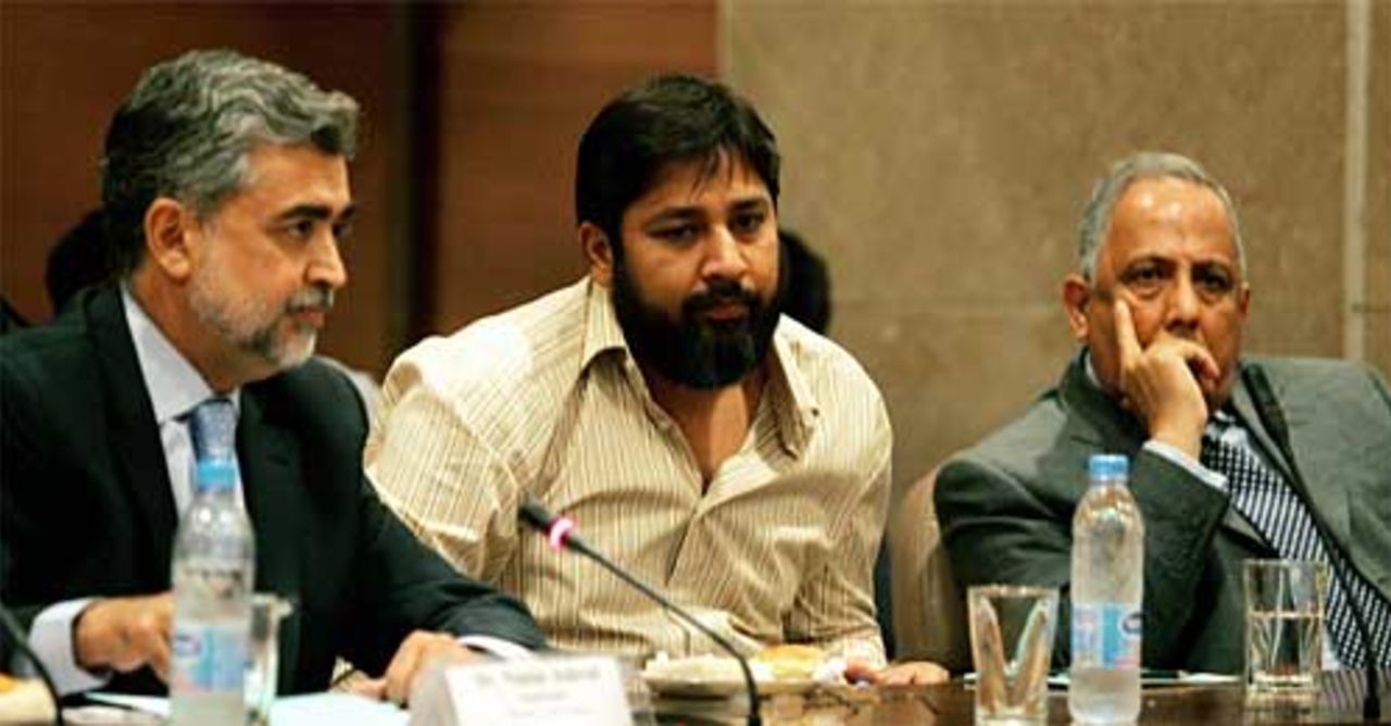 Nasim Ashraf, the PCB chairman; Inzamam-ul-Haq, Pakistan's captain, and Salim Altaf, director of operations, appear at the National Assembly, April 9, 2007