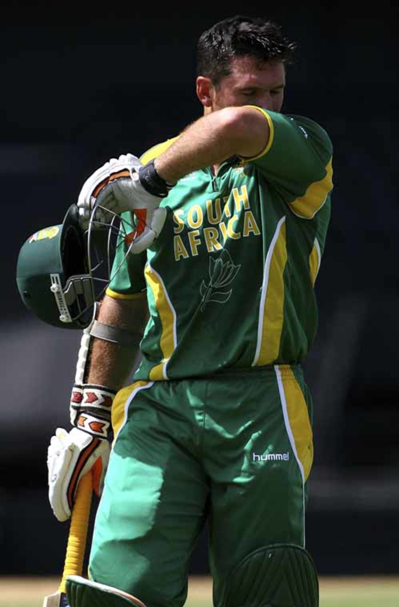 A dejected Graeme Smith walks back to the pavillion after falling for eight, South Africa v West Indies, Super Eights, Grenada, April 10, 2007