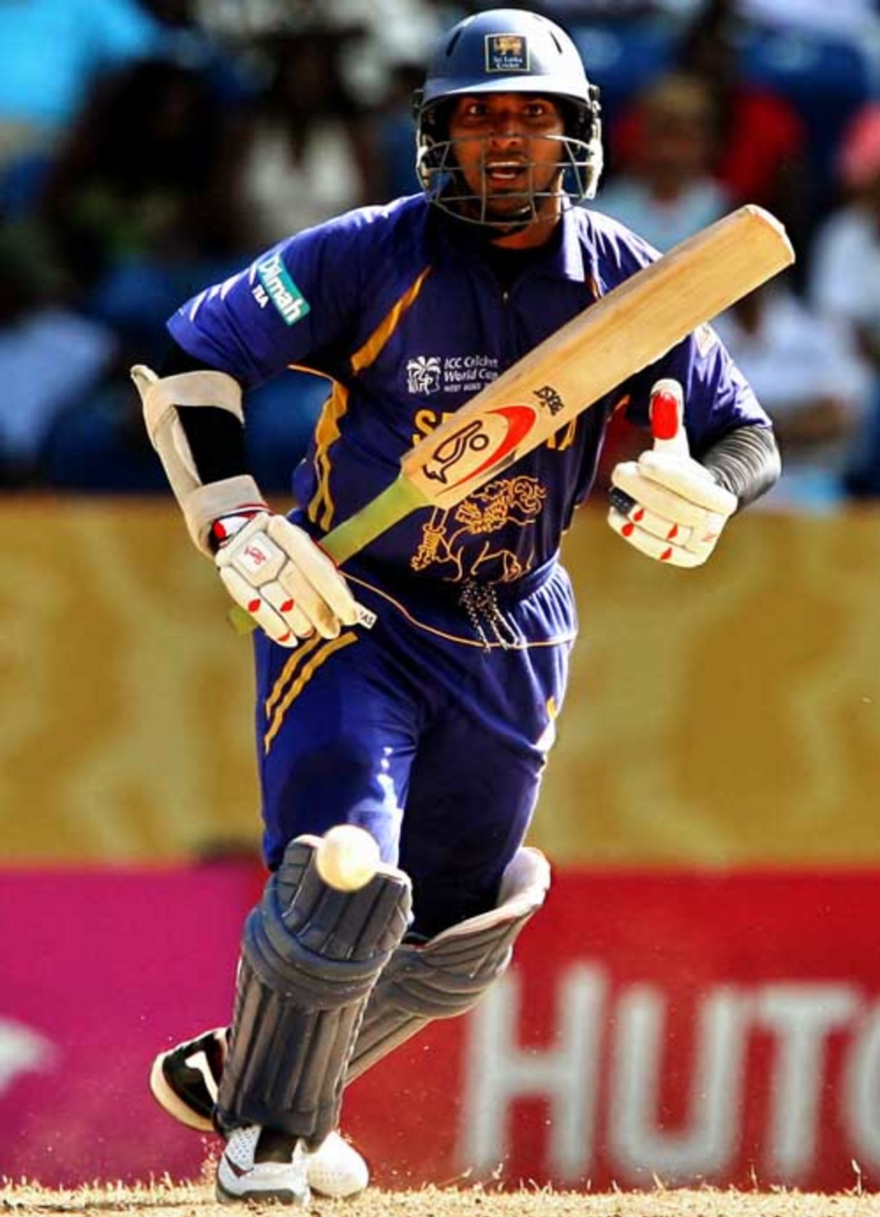 Kumar Sangakkara dropped anchor and batted himself back into form, New Zealand v Sri Lanka, Super Eights, Grenada, April 12, 2007