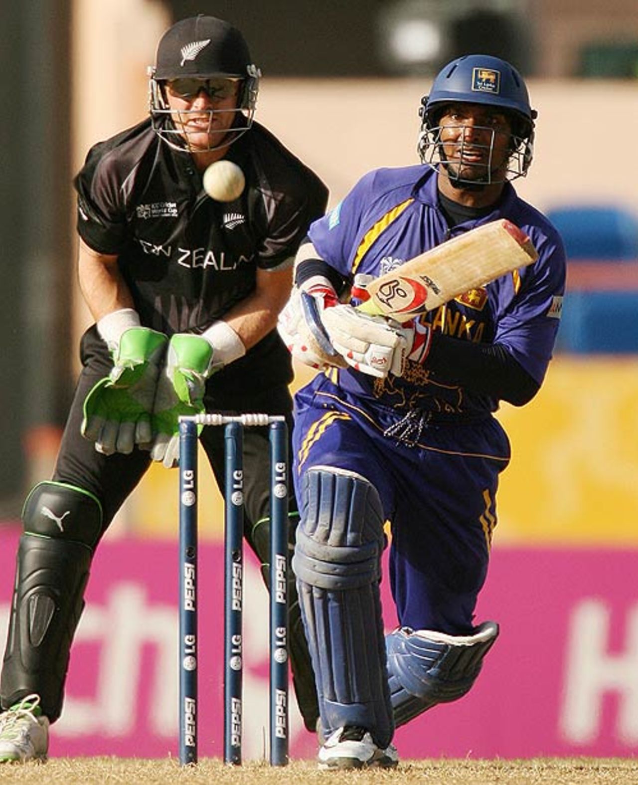 Brendon McCullum watches Kumar Sangakkara score more runs, New Zealand v Sri Lanka, Super Eights, Grenada, April 12, 2007
