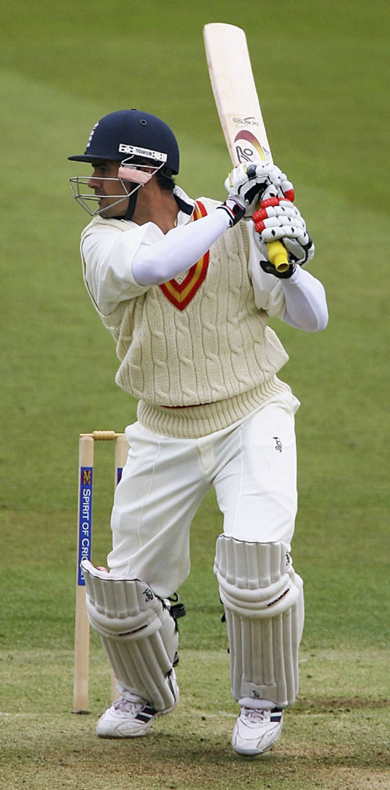 Owais Shah cuts past point, MCC v Sussex, Lord's, April 13, 2007