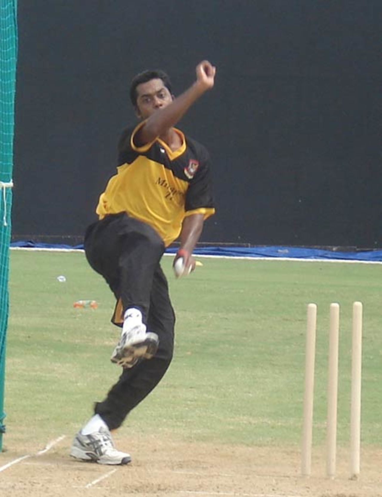 Syed Rasel bowls at the nets at the 3W's Oval, Barbados, April 12, 2007